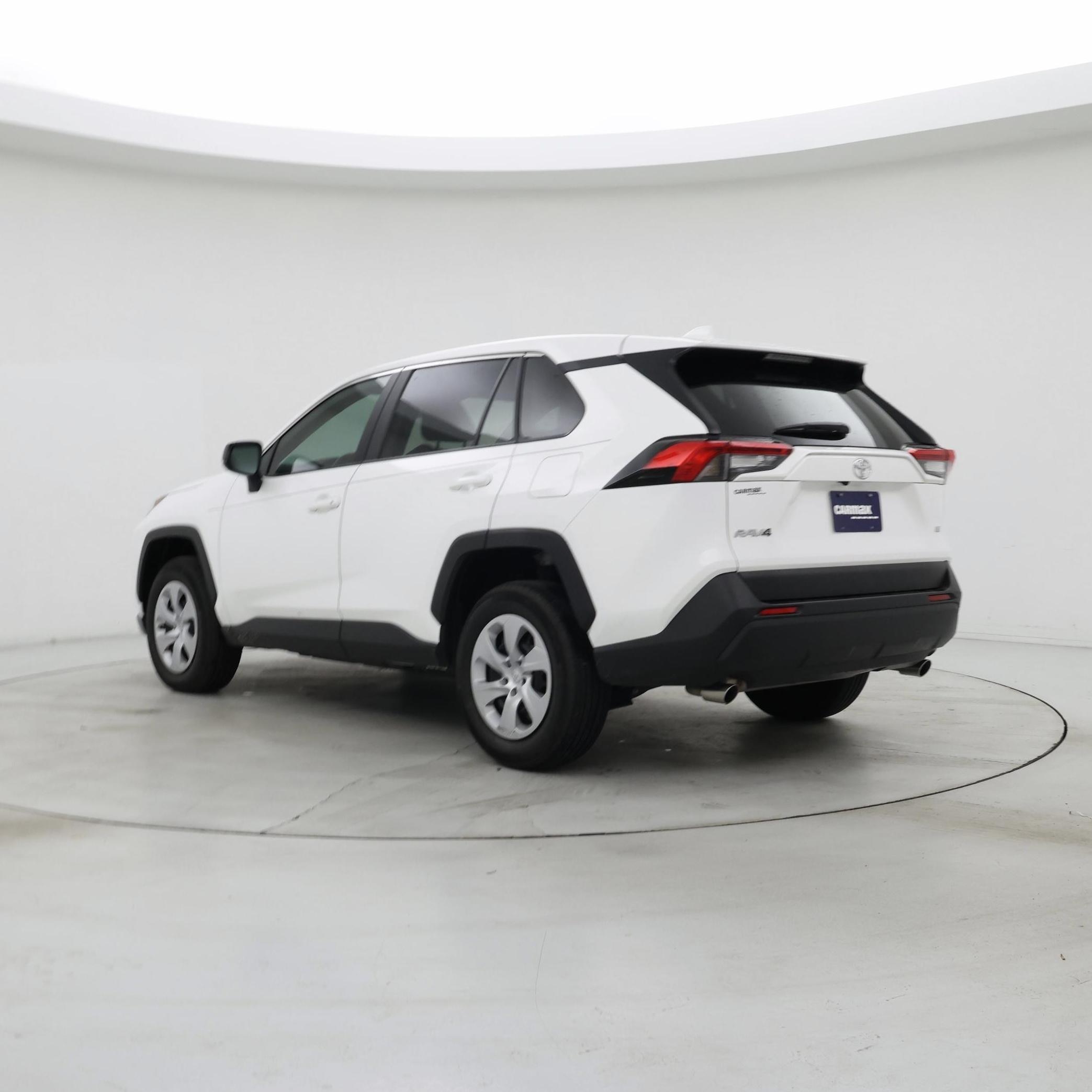 Thumbnail: 2024 Toyota RAV4 - 2