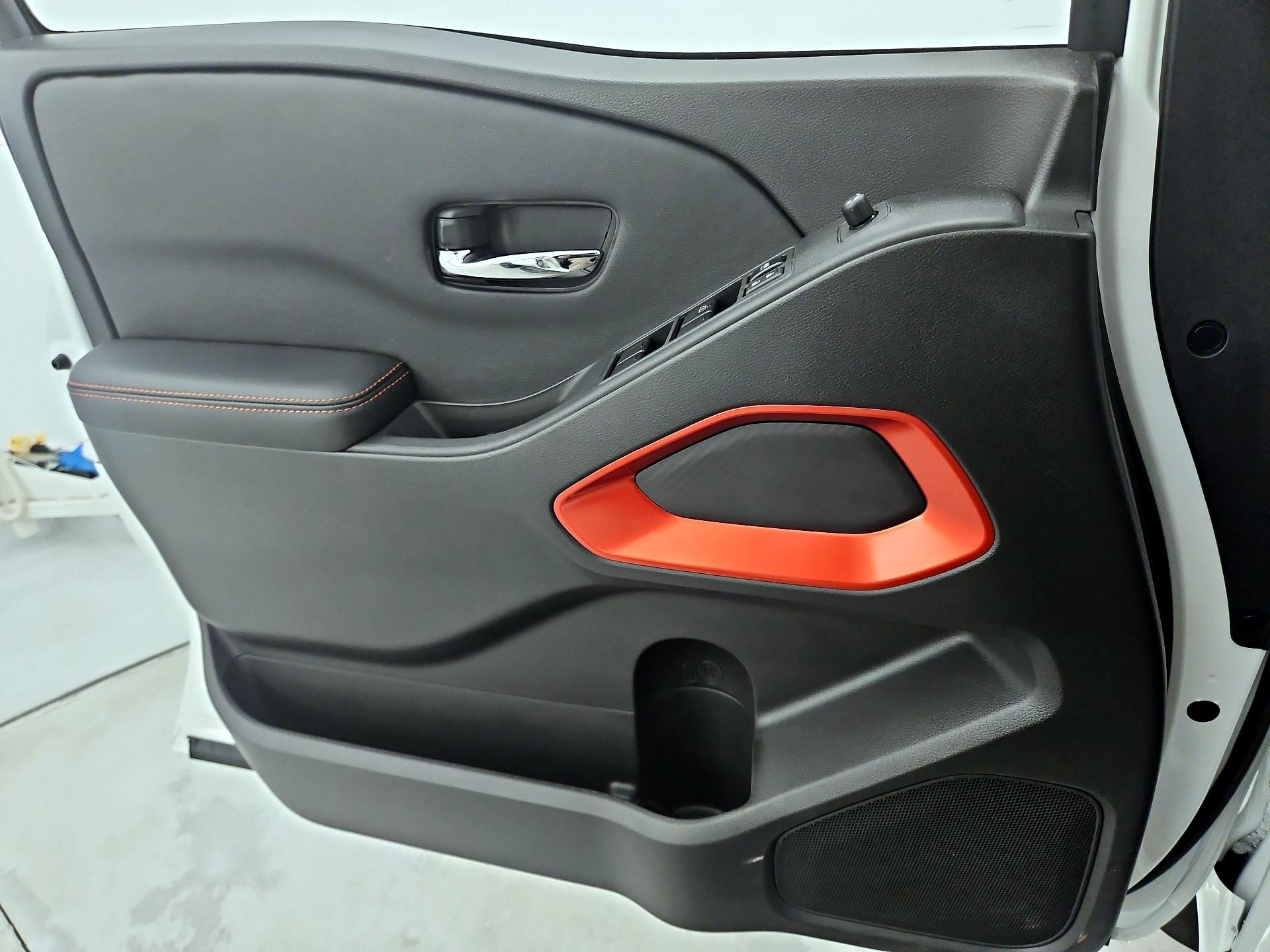 Thumbnail: 2025 Nissan Frontier - 12