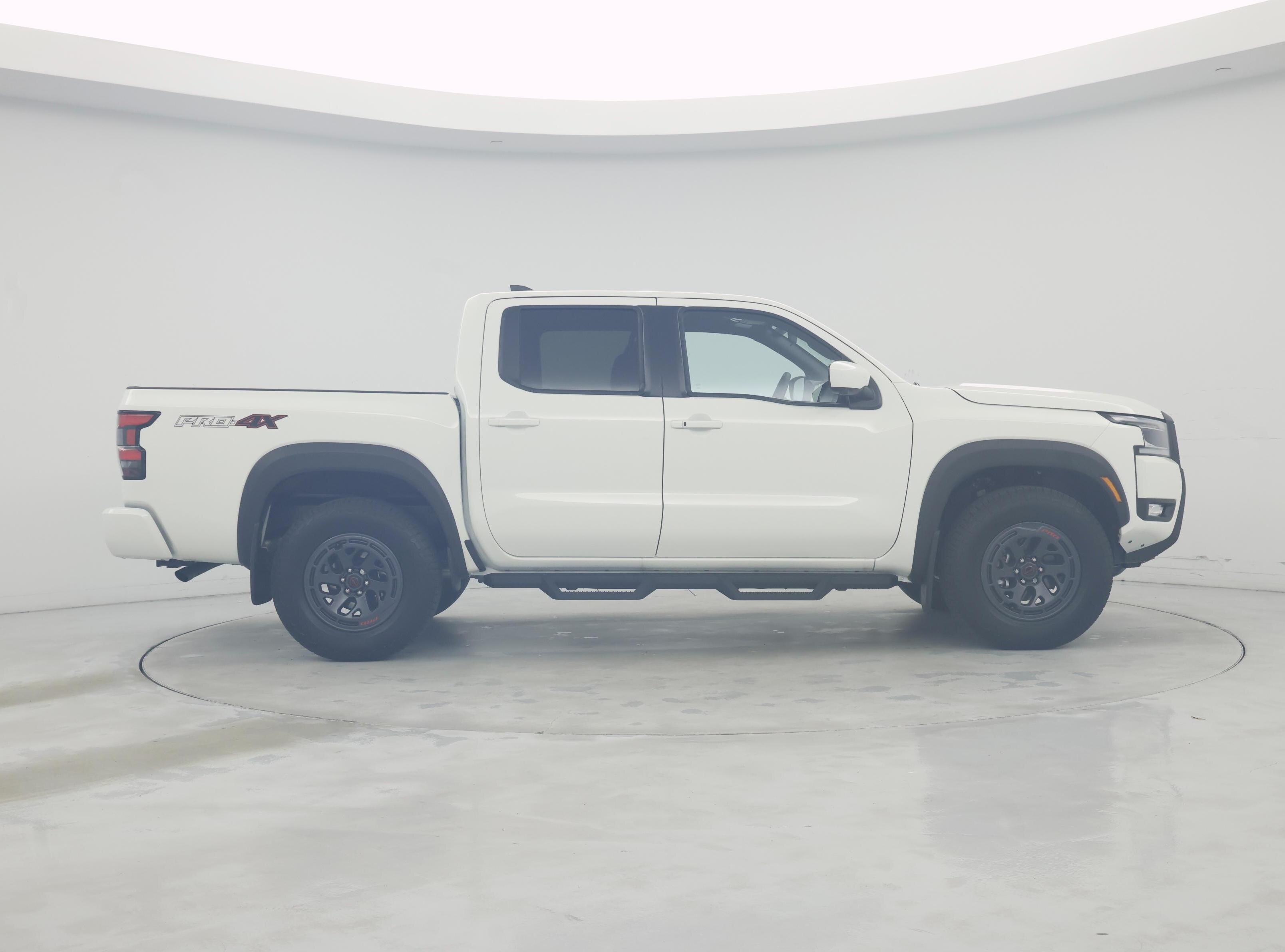 Thumbnail: 2025 Nissan Frontier - 7