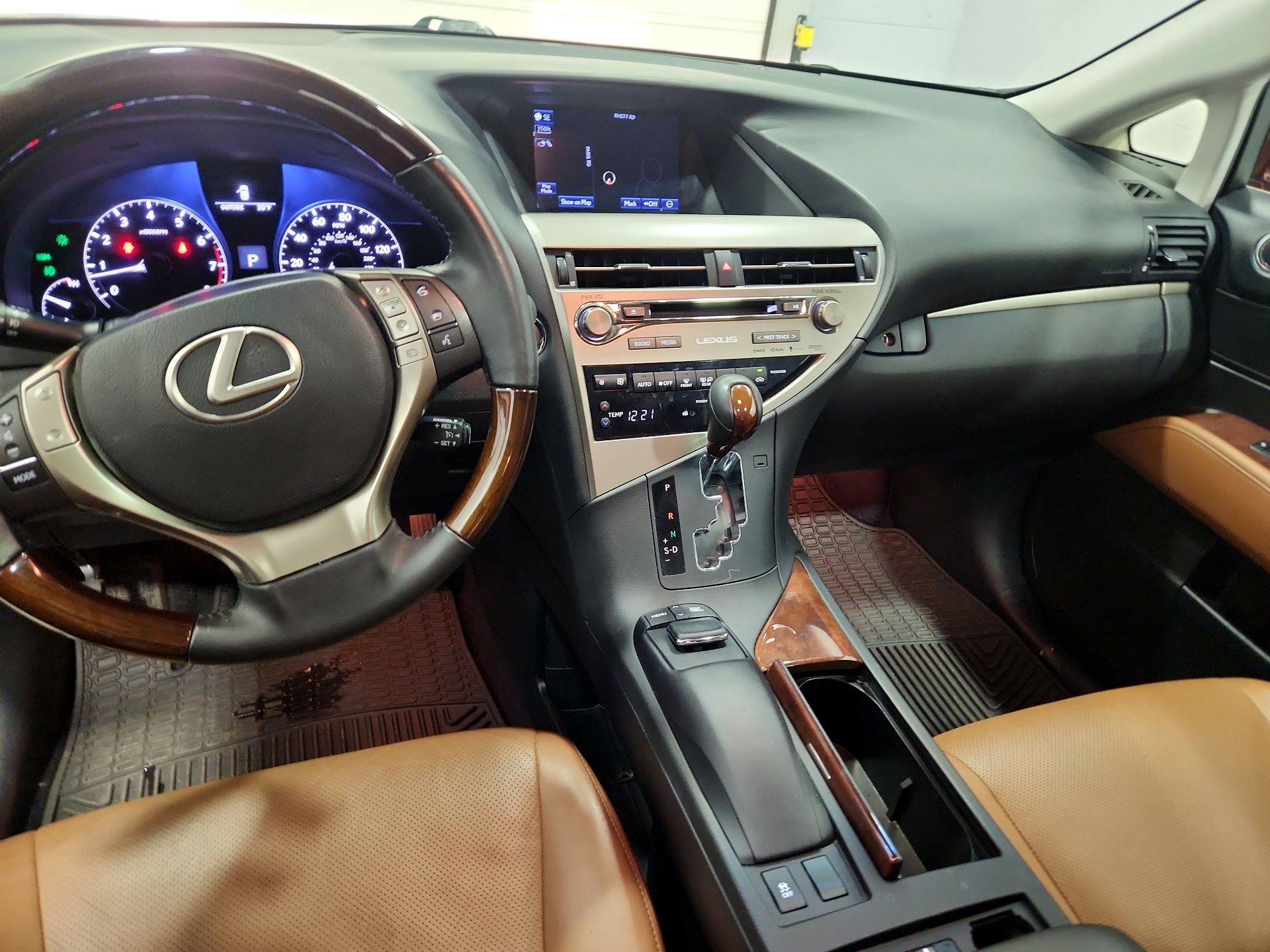 Thumbnail: 2015 Lexus RX - 9