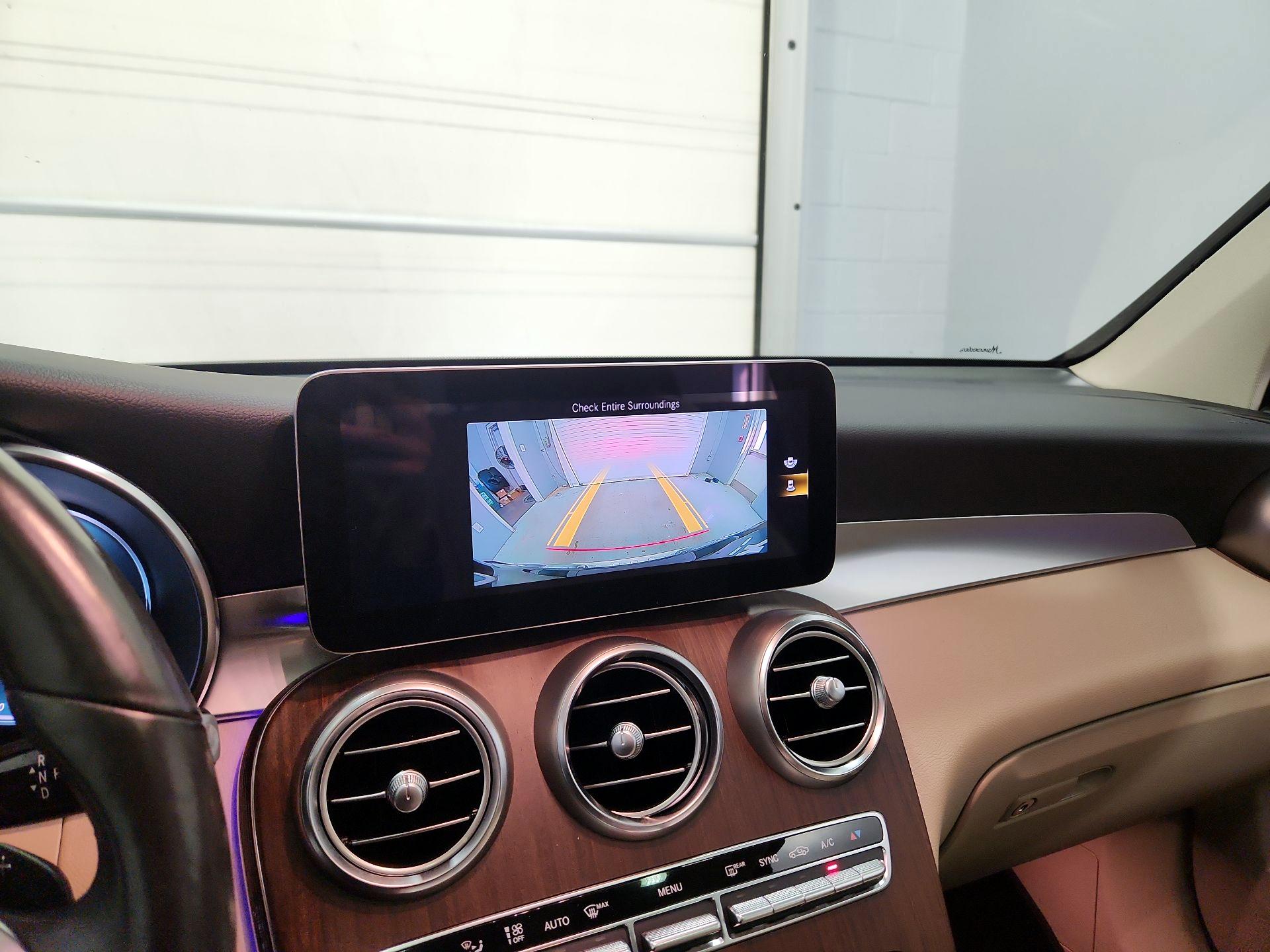 Thumbnail: 2020 Mercedes-Benz GLC - 15