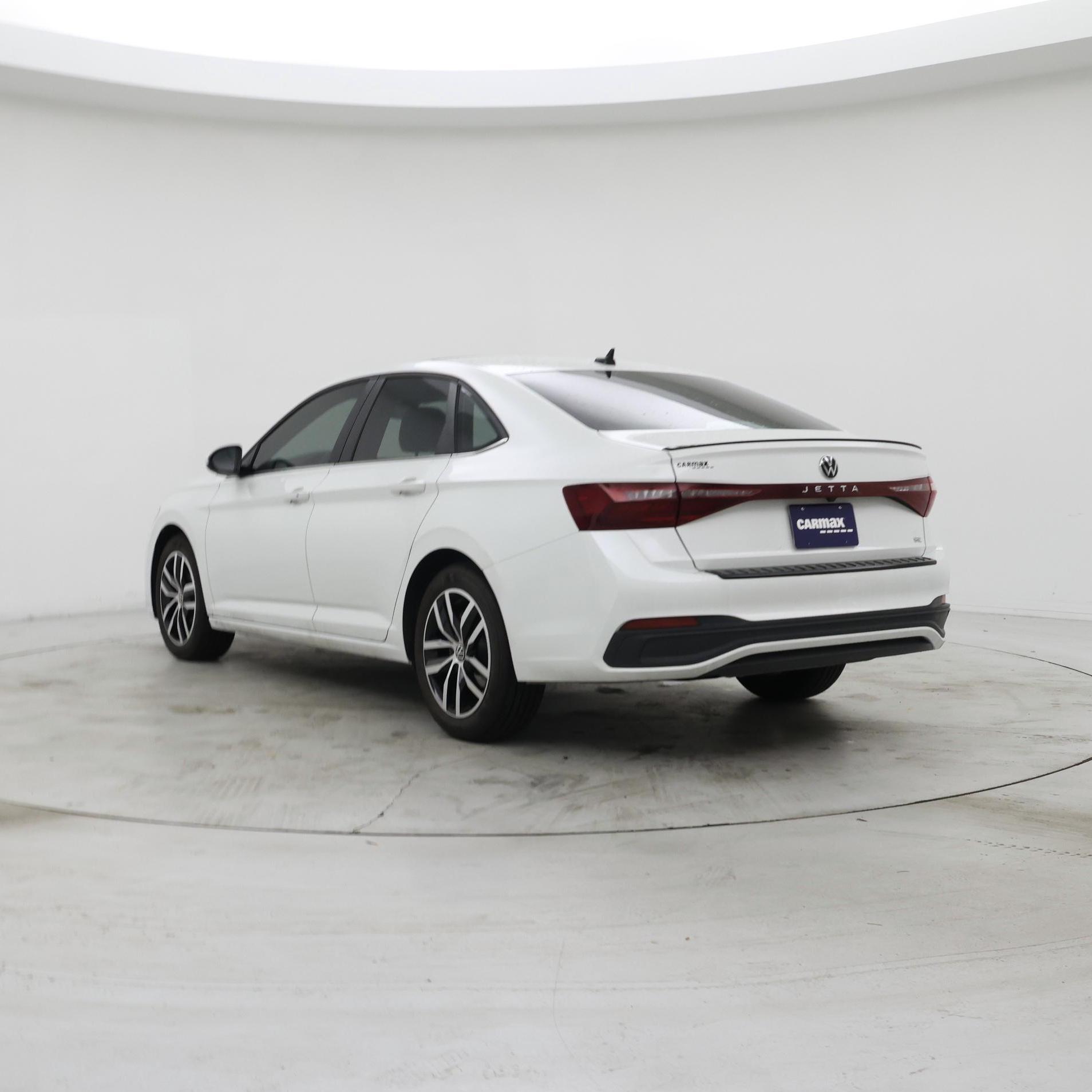 Thumbnail: 2025 Volkswagen Jetta - 2