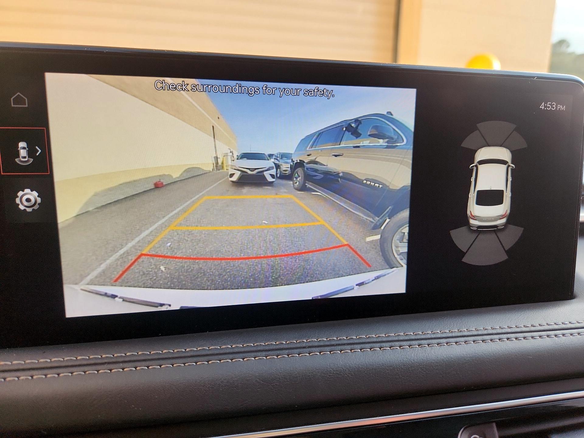 Thumbnail: 2022 Genesis G70 - 15