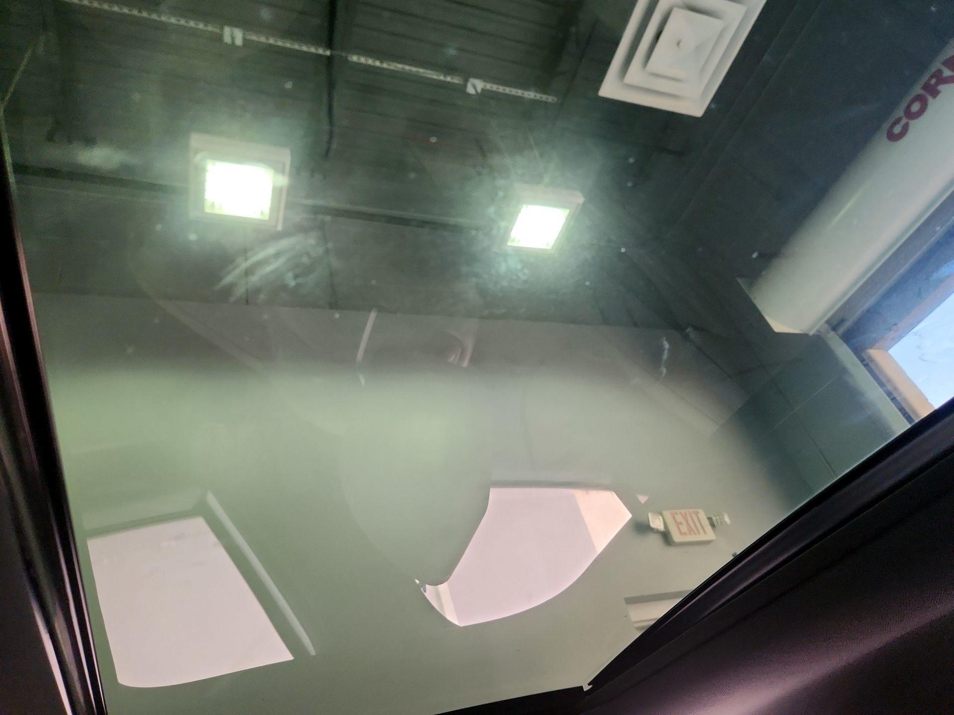 Thumbnail: 2022 Genesis G70 - 20