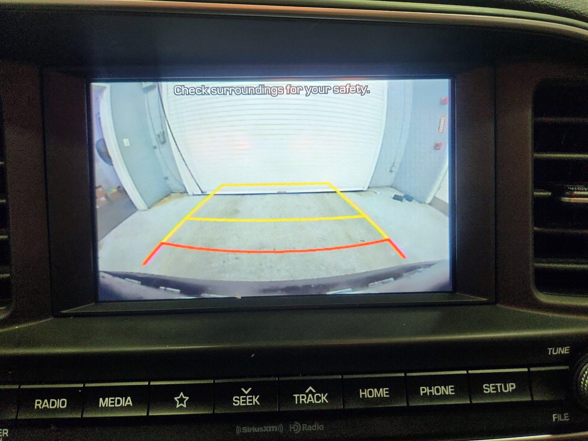 Thumbnail: 2019 Hyundai Elantra - 14