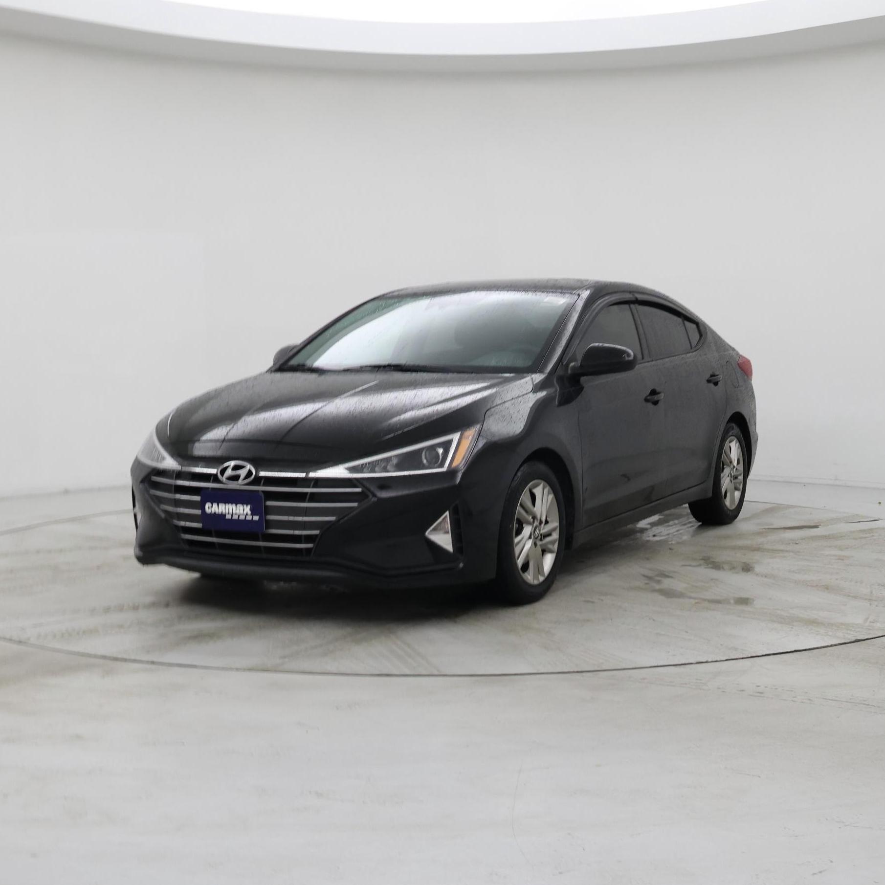 Thumbnail: 2019 Hyundai Elantra - 4