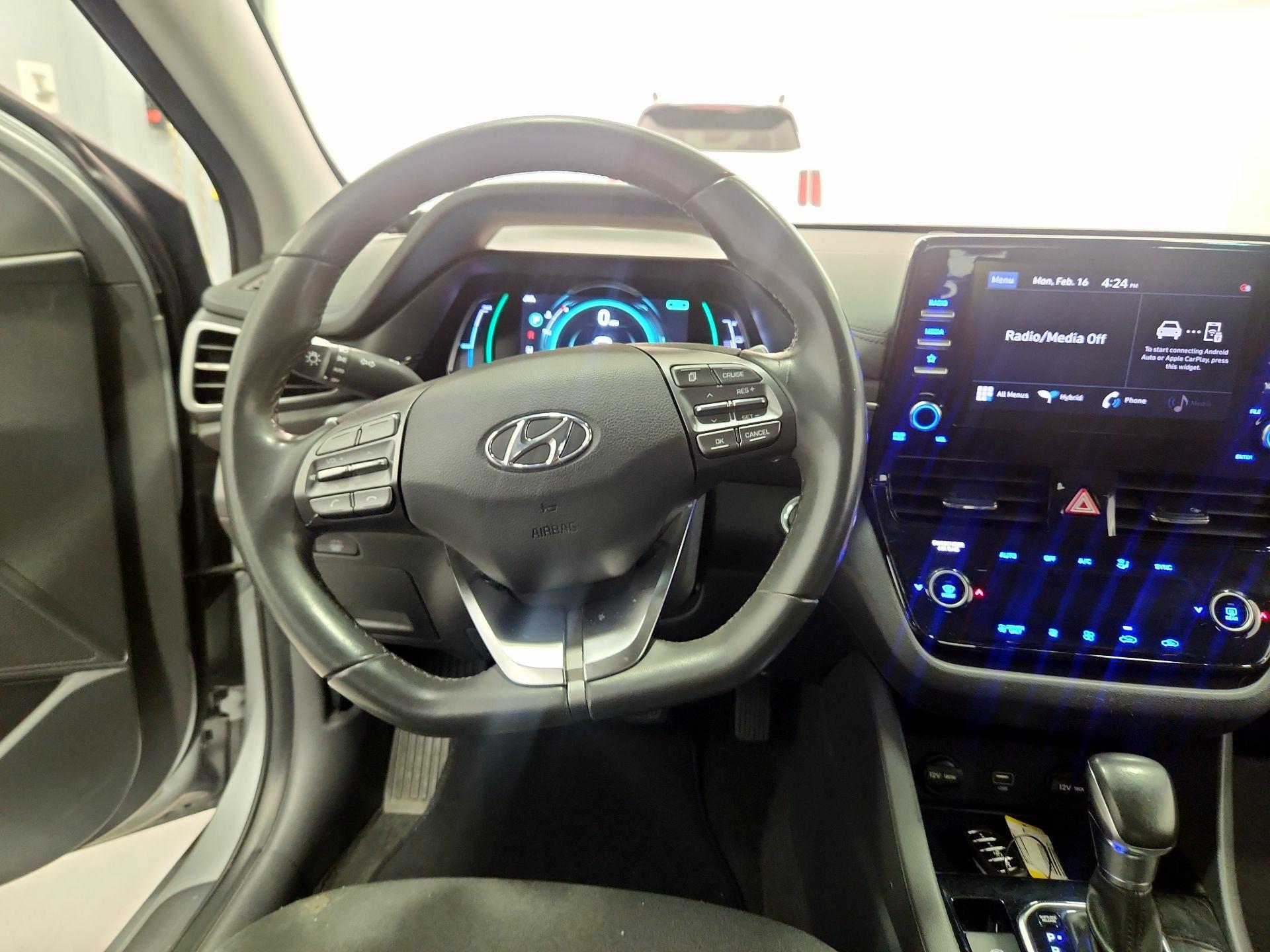 Thumbnail: 2021 Hyundai Ioniq - 10