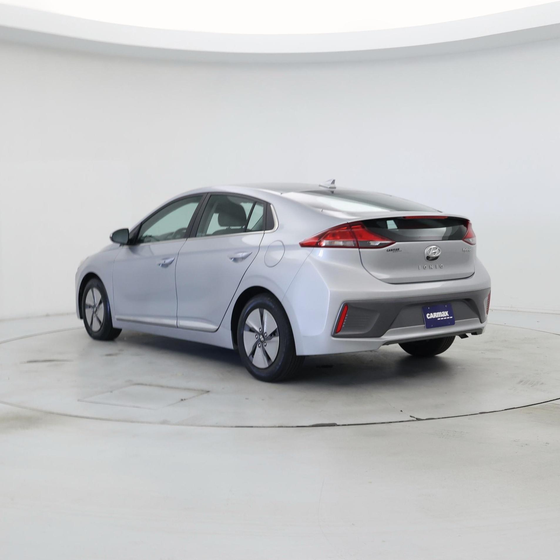 Thumbnail: 2021 Hyundai Ioniq - 2