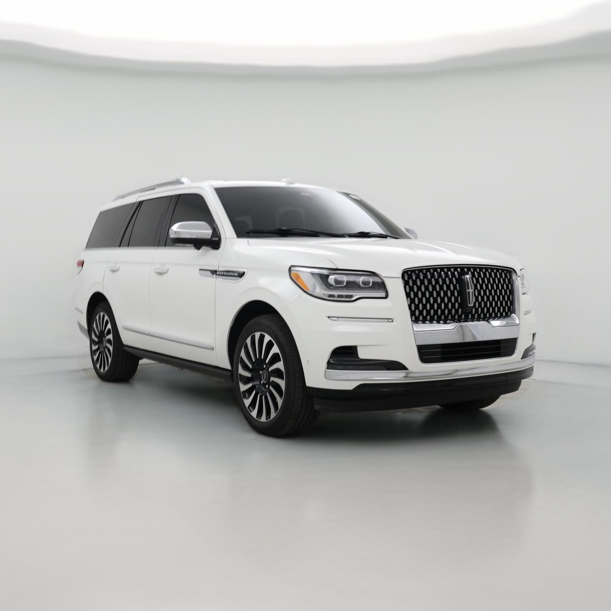 Thumbnail: 2022 Lincoln Navigator - 1
