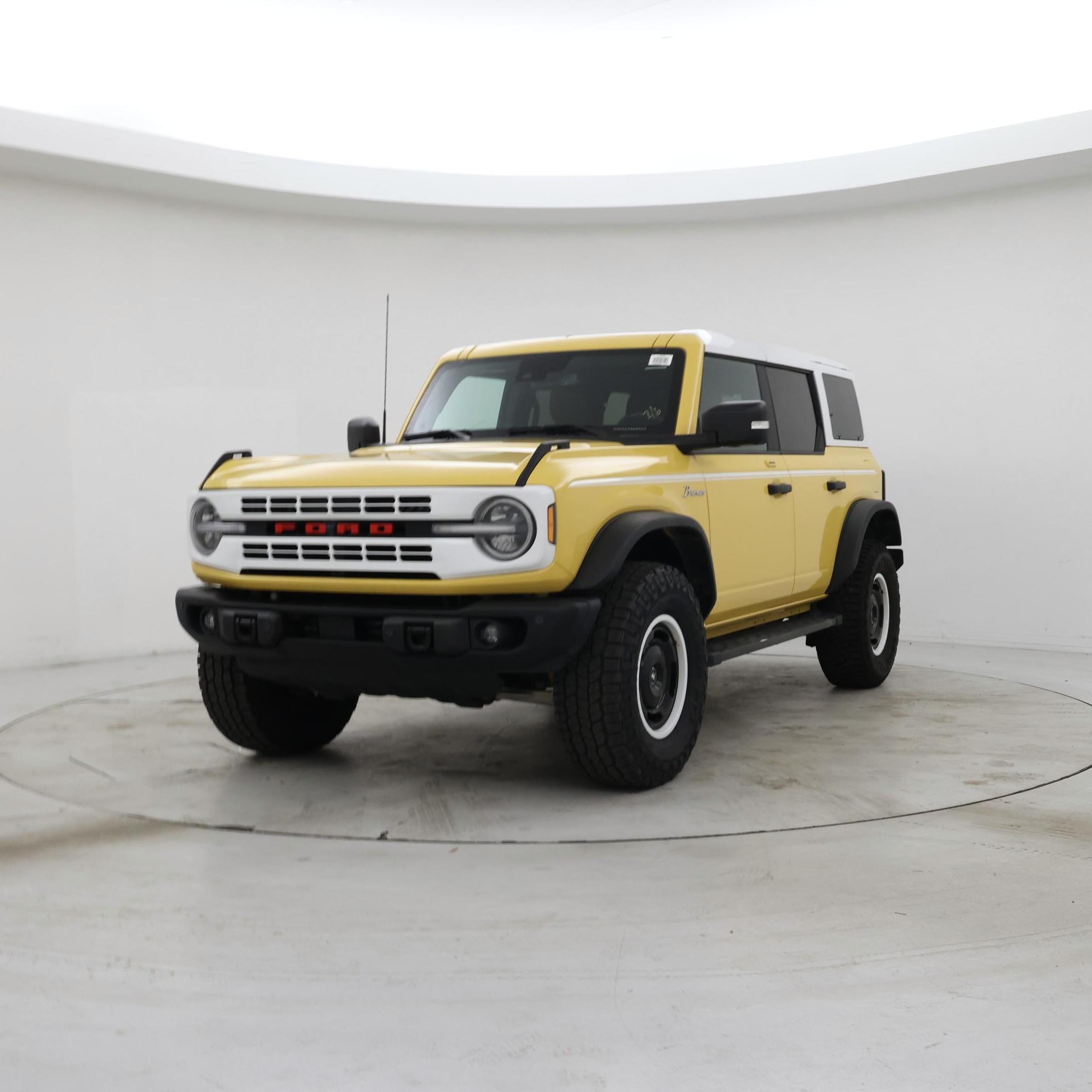 Thumbnail: 2023 Ford Bronco - 4