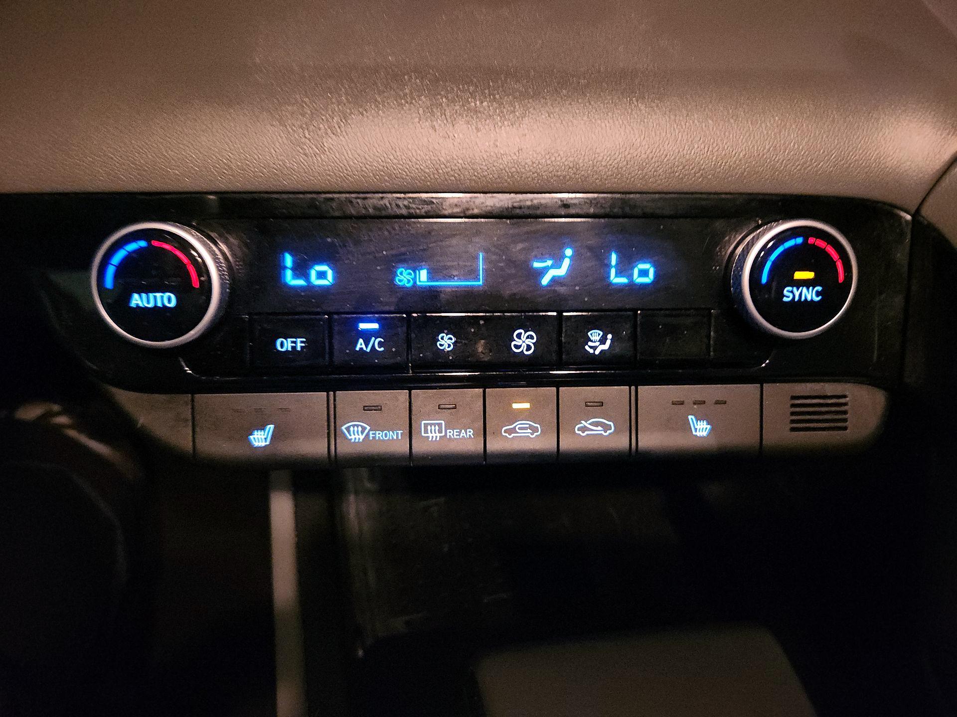 Thumbnail: 2022 Hyundai Elantra - 16