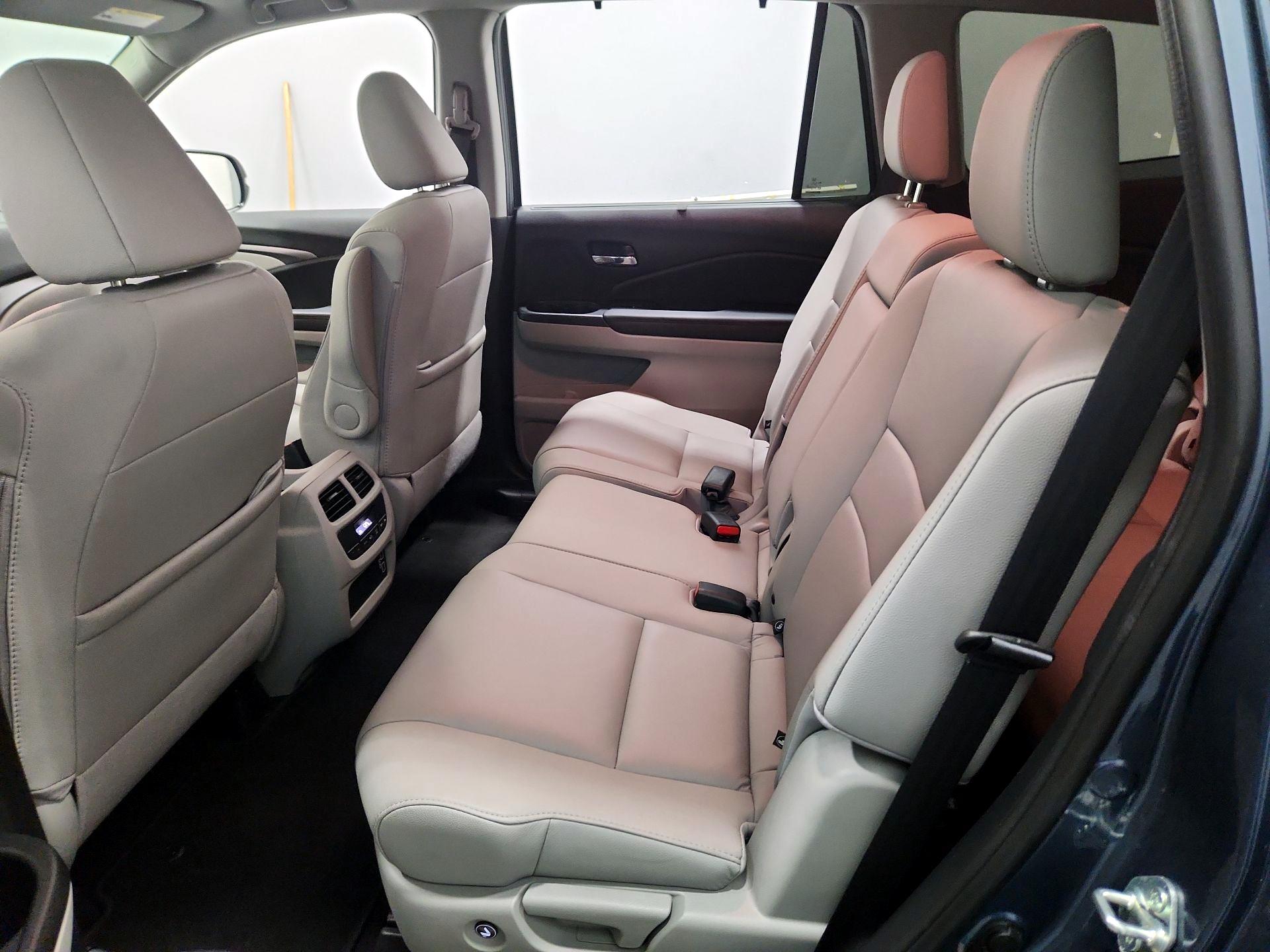 Thumbnail: 2021 Honda Pilot - 20