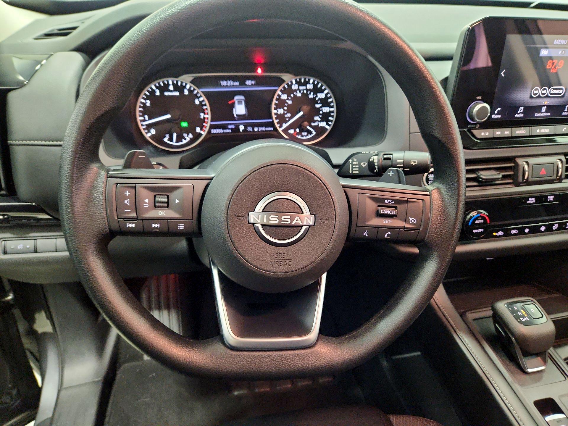 Thumbnail: 2024 Nissan Pathfinder - 10