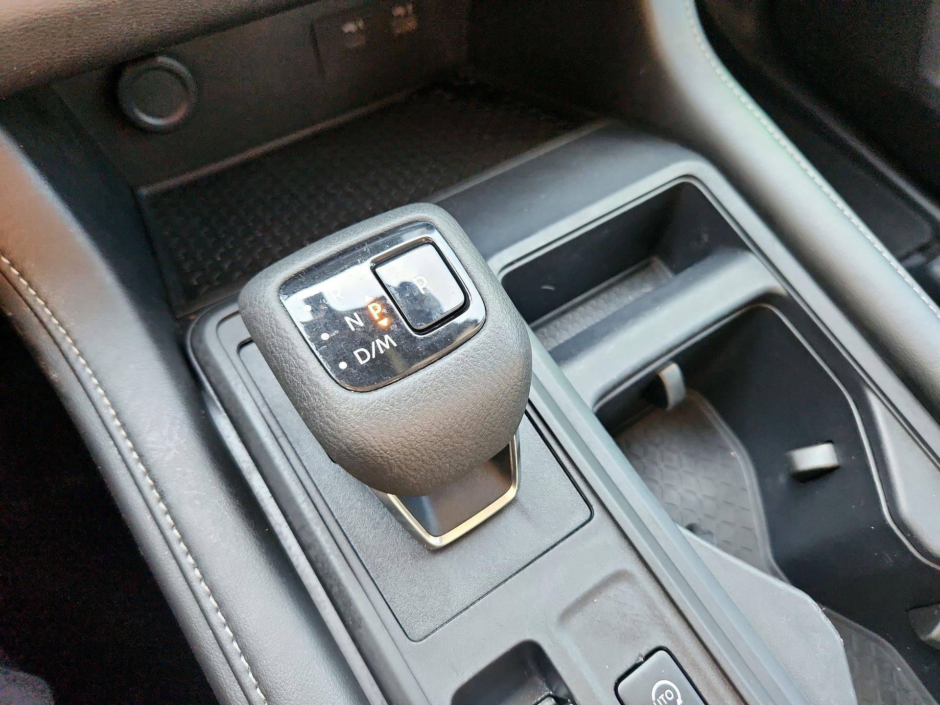 Thumbnail: 2024 Nissan Pathfinder - 17