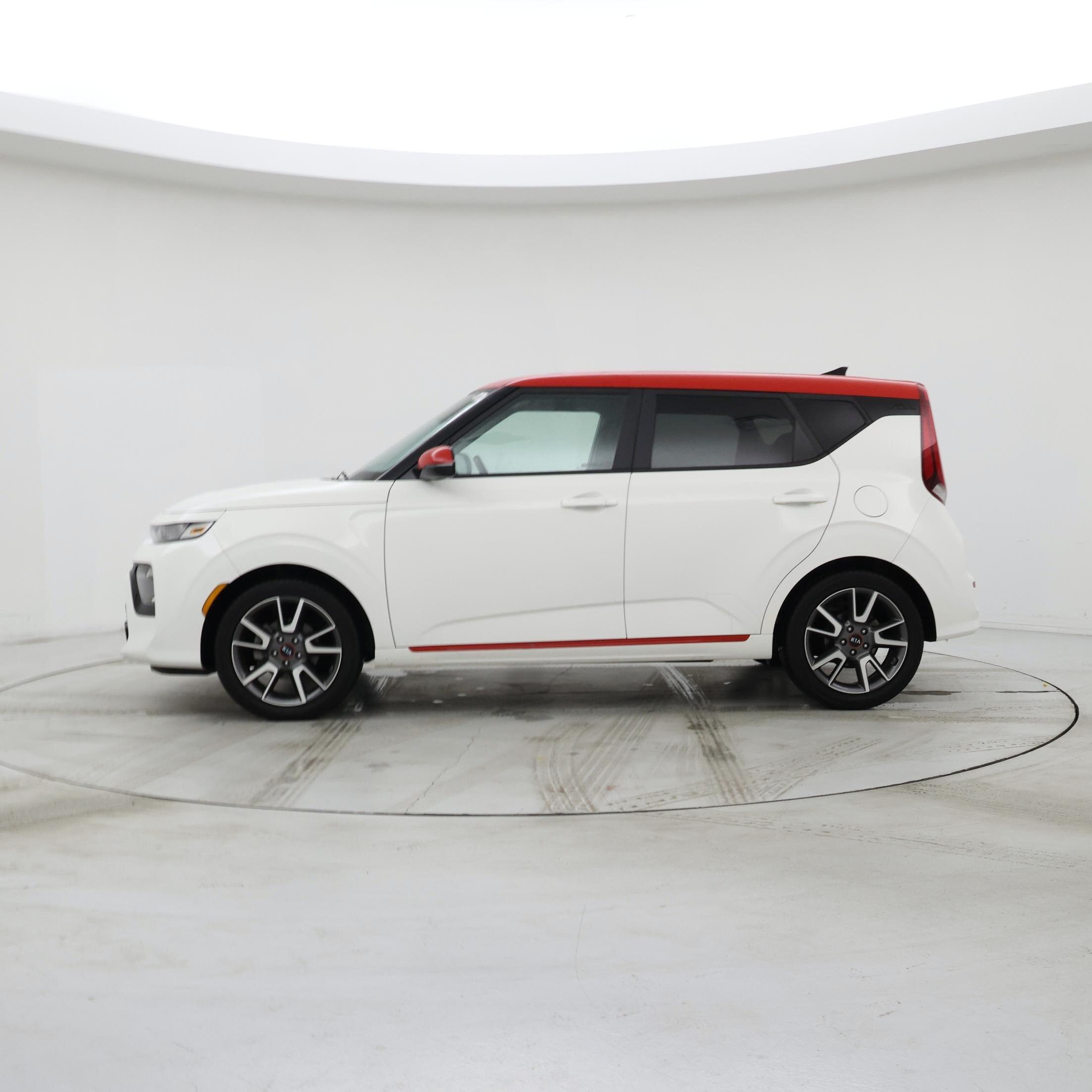 Thumbnail: 2020 Kia Soul - 3