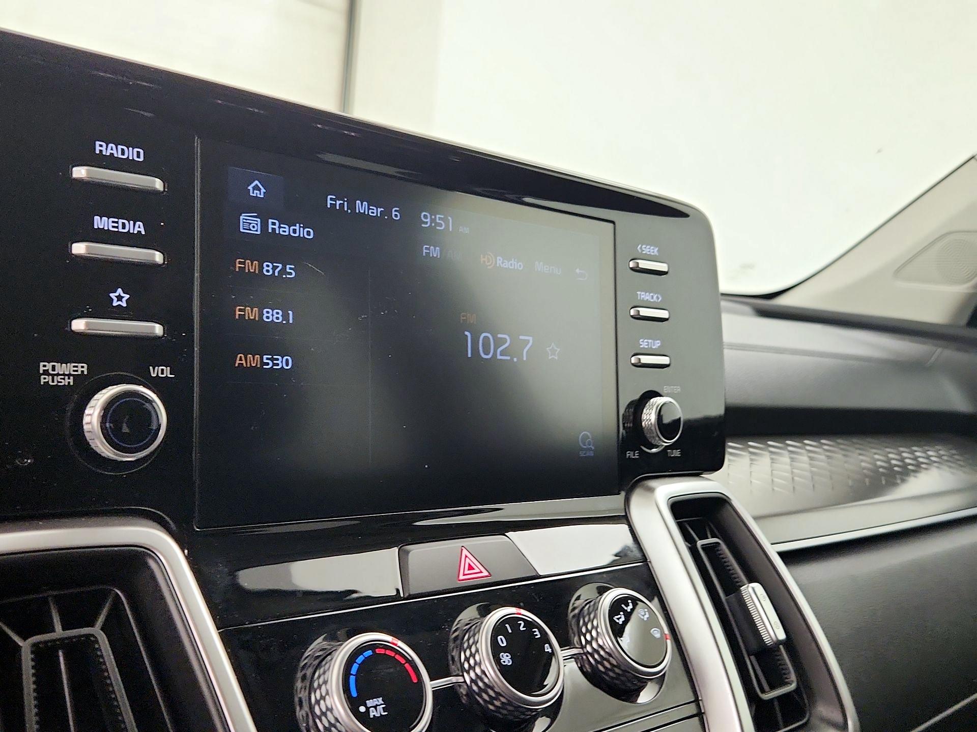 Thumbnail: 2021 Kia Sorento - 15