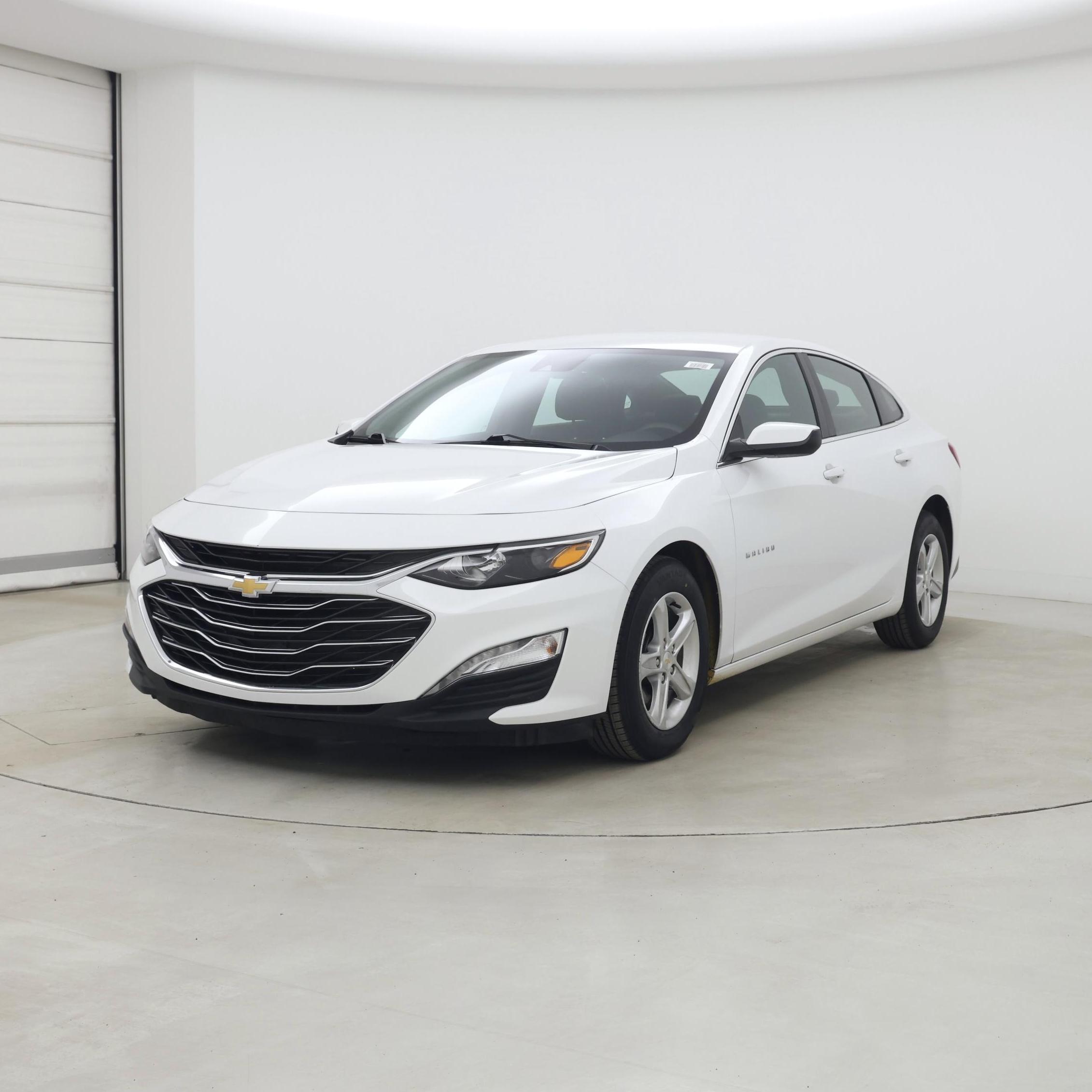 Thumbnail: 2024 Chevrolet Malibu - 4