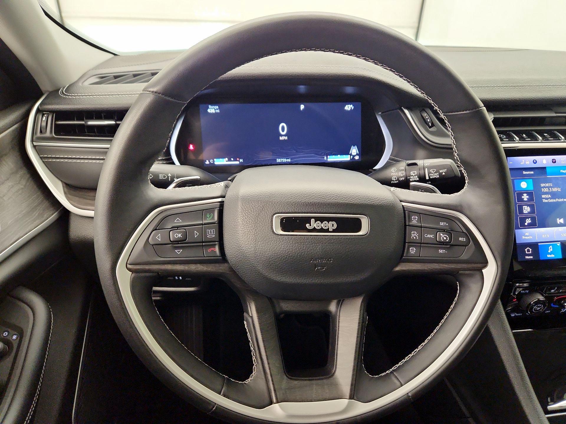 Thumbnail: 2022 Jeep Grand Cherokee - 10