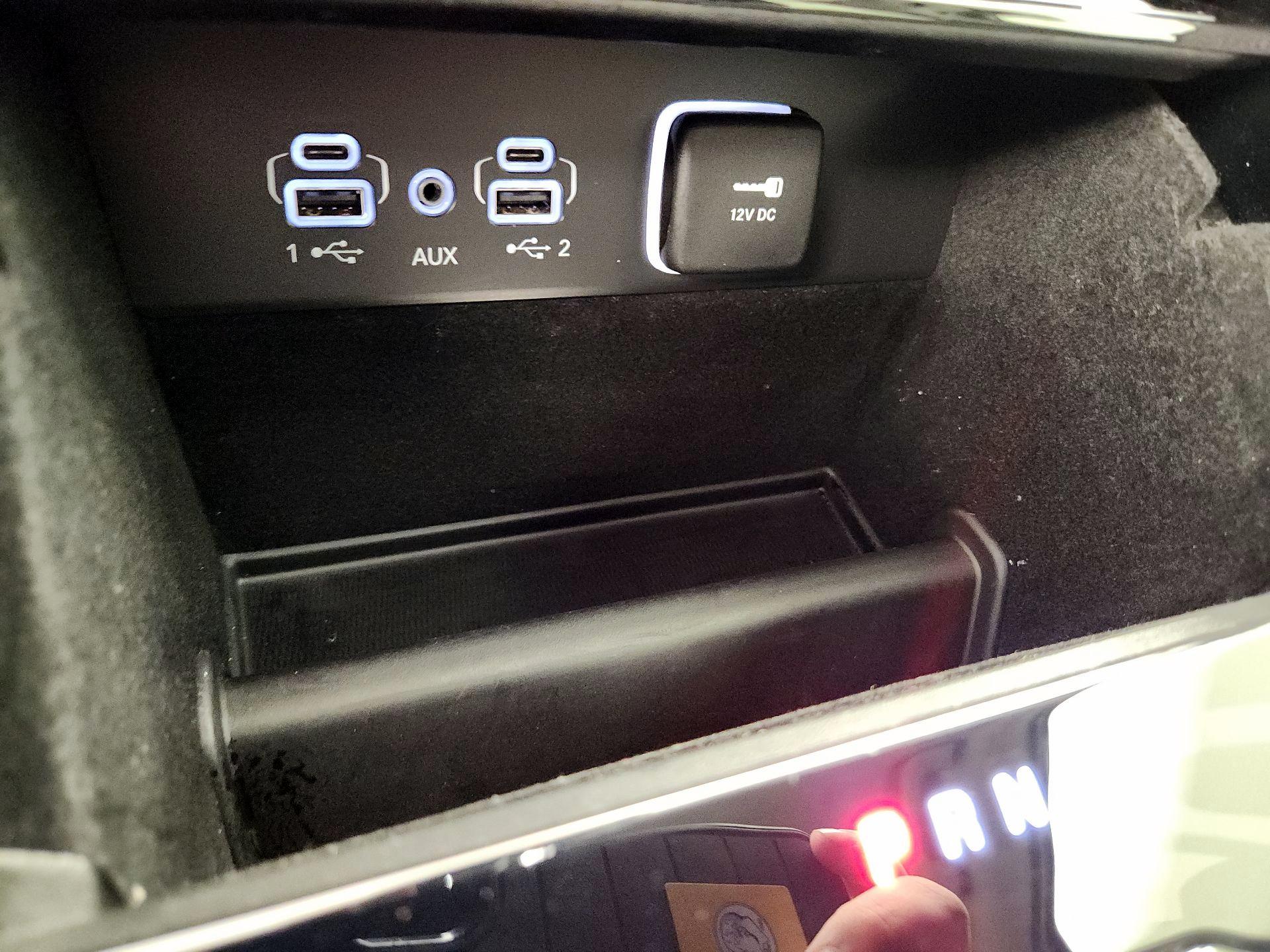 Thumbnail: 2022 Jeep Grand Cherokee - 19