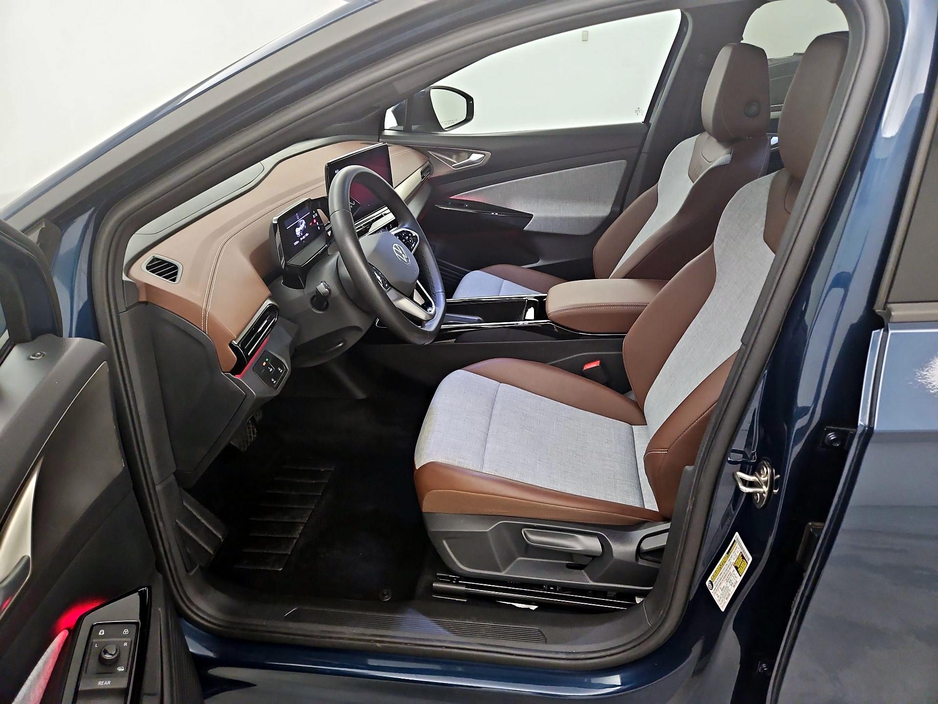 Thumbnail: 2023 Volkswagen ID.4 - 11