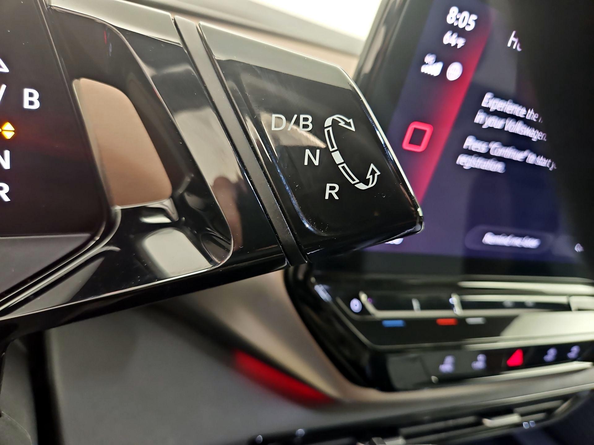 Thumbnail: 2023 Volkswagen ID.4 - 18