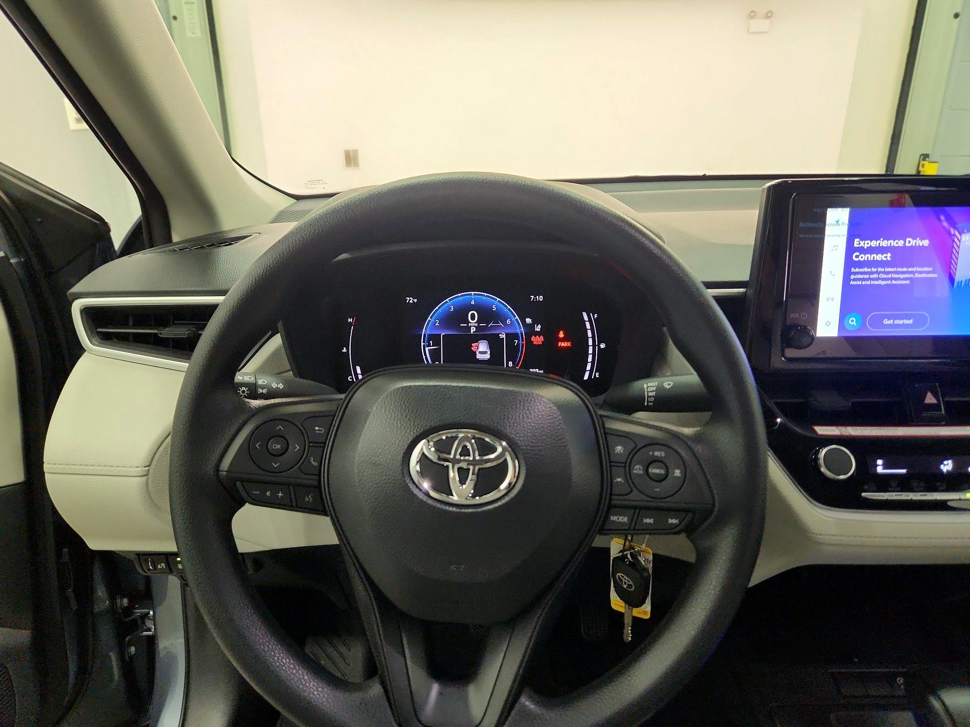 Thumbnail: 2026 Toyota Corolla Cross - 10