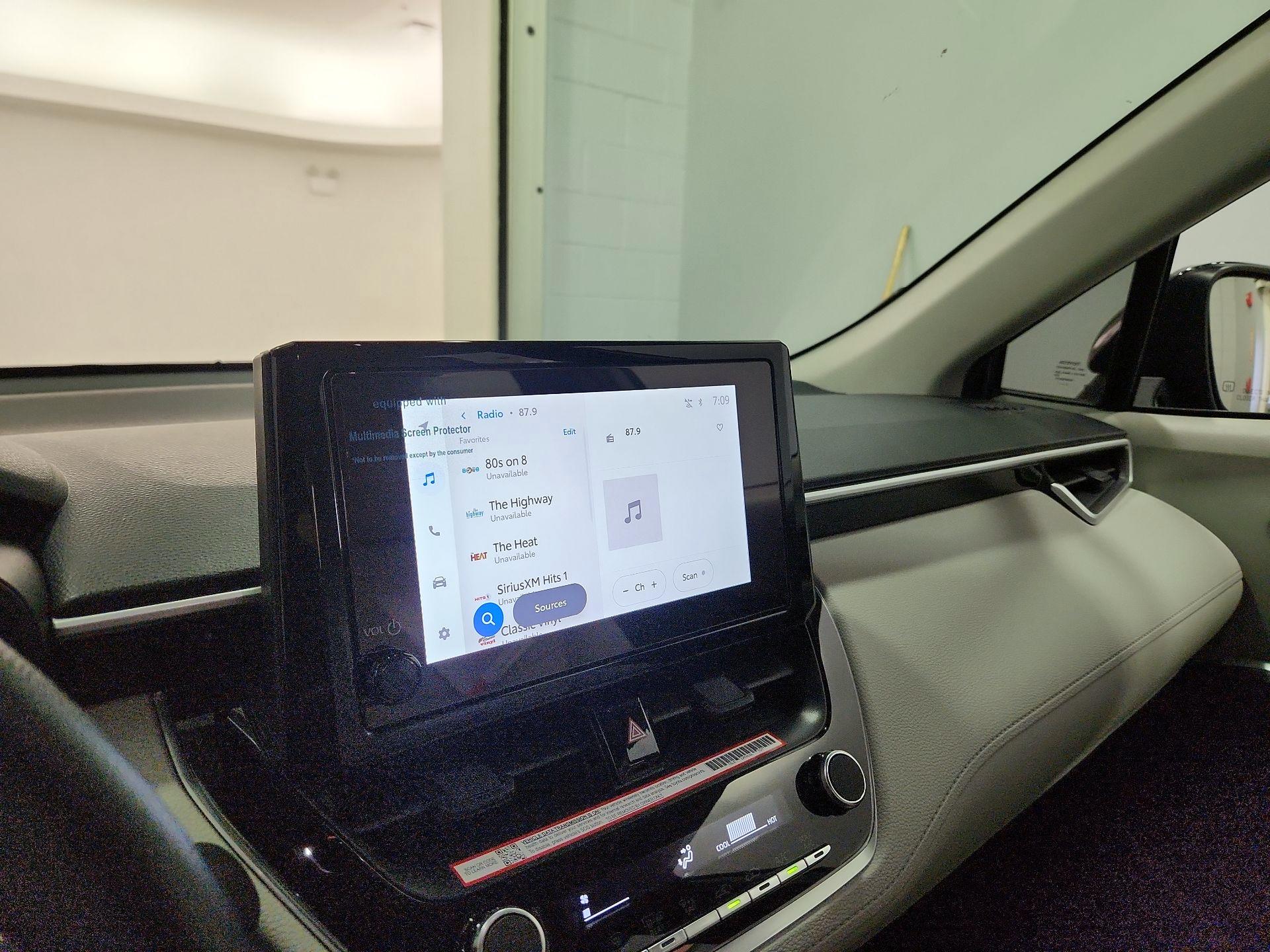 Thumbnail: 2026 Toyota Corolla Cross - 15