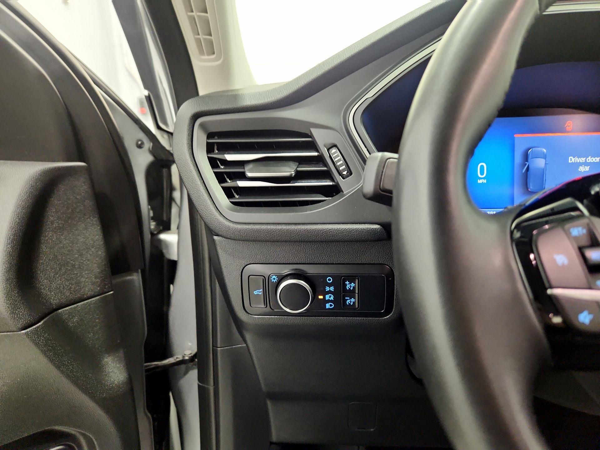 Thumbnail: 2023 Ford Escape - 13