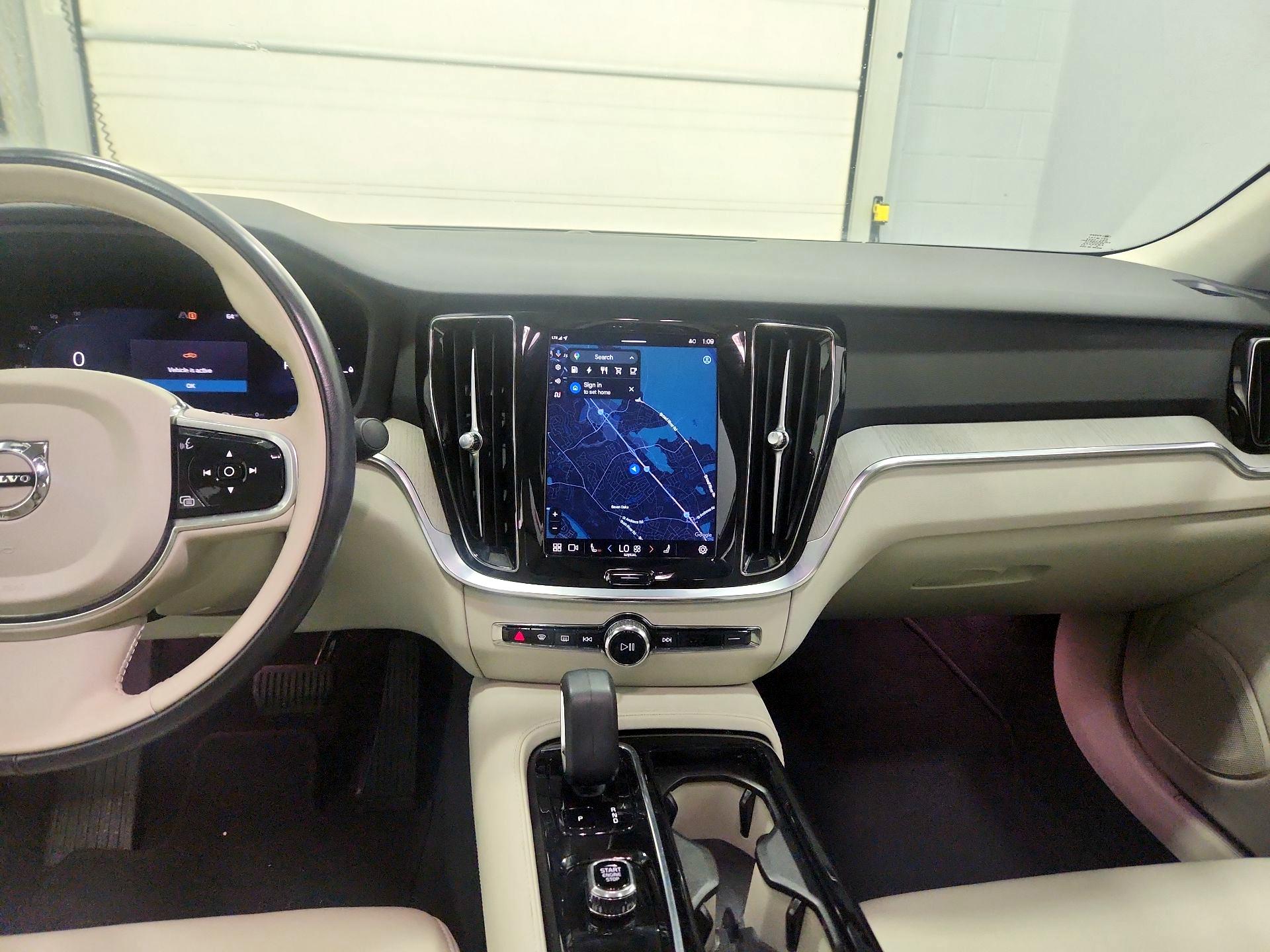 Thumbnail: 2023 Volvo S60 - 9