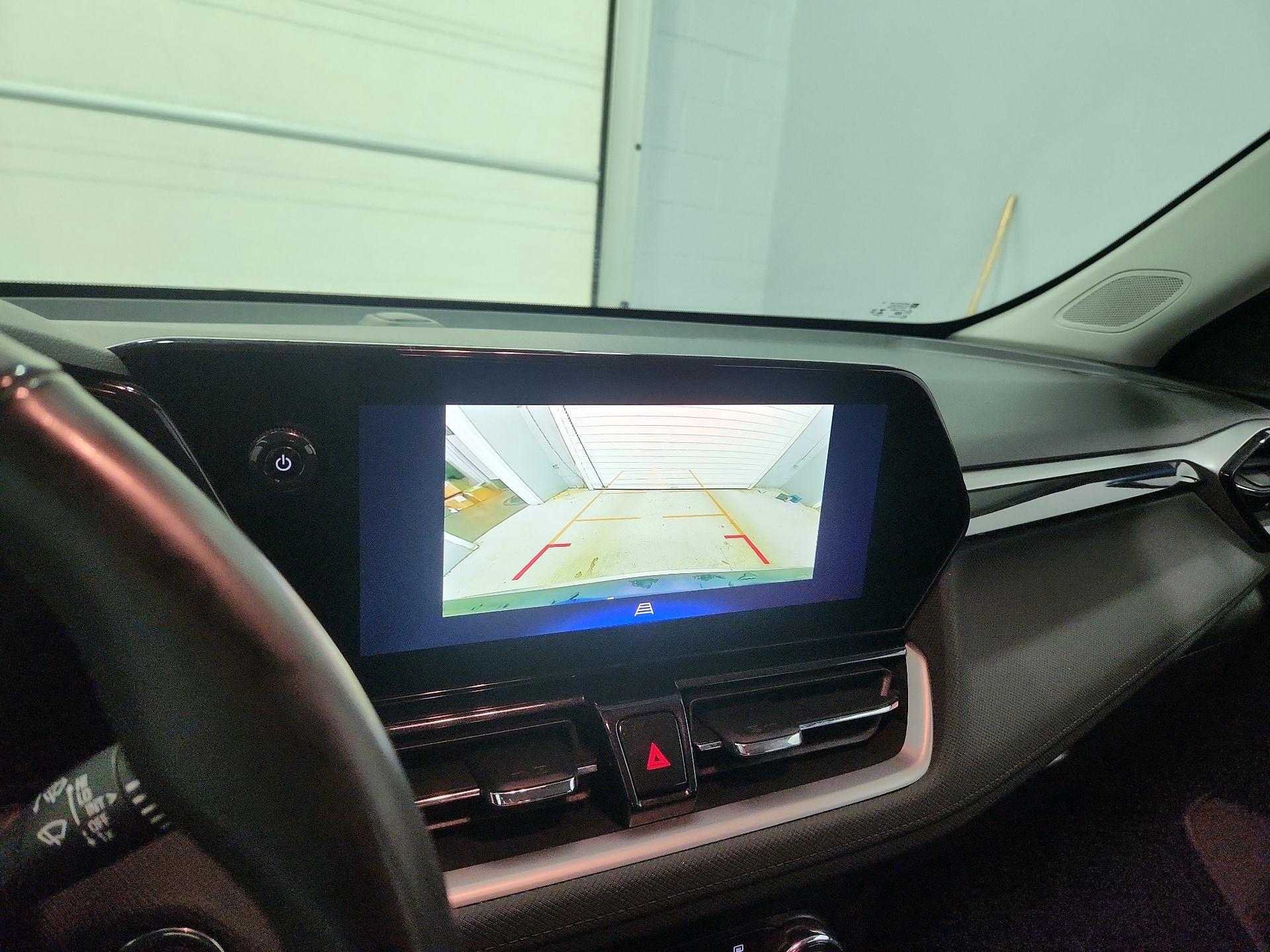 Thumbnail: 2025 Chevrolet TrailBlazer - 14