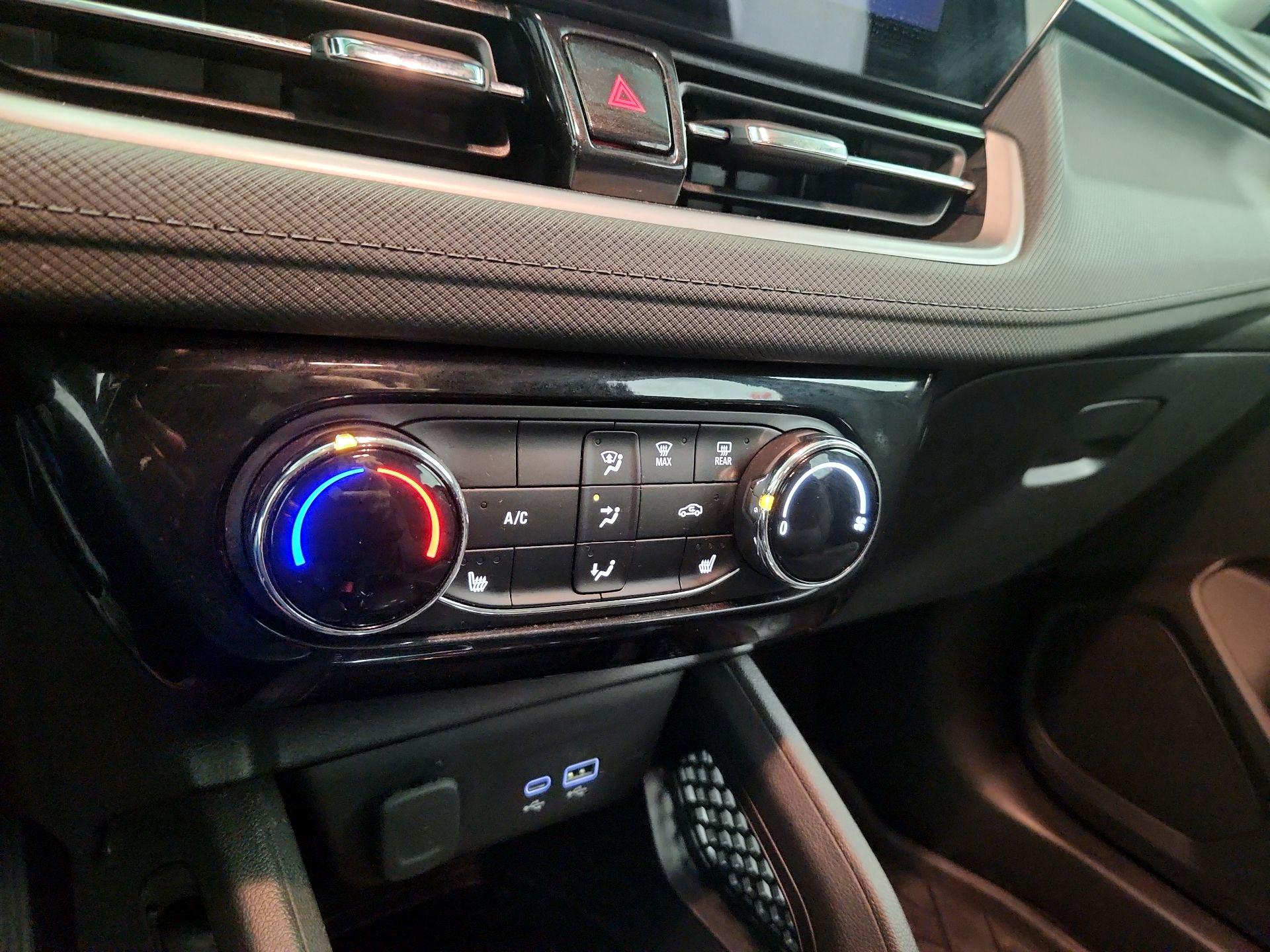 Thumbnail: 2025 Chevrolet TrailBlazer - 16