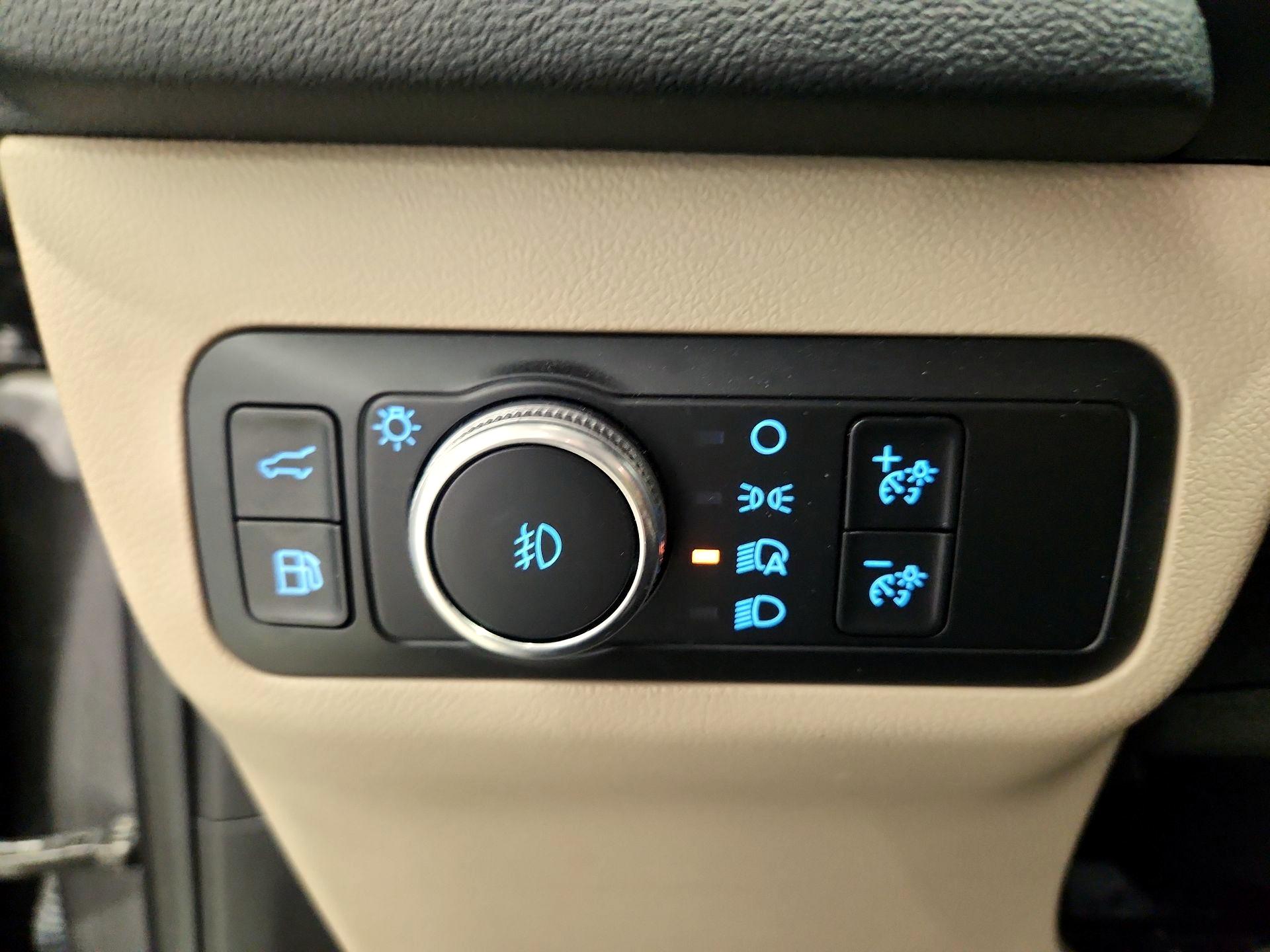 Thumbnail: 2021 Ford Escape - 13