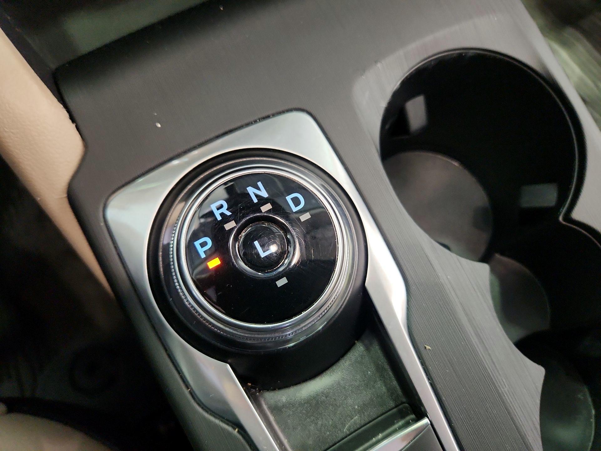 Thumbnail: 2021 Ford Escape - 18