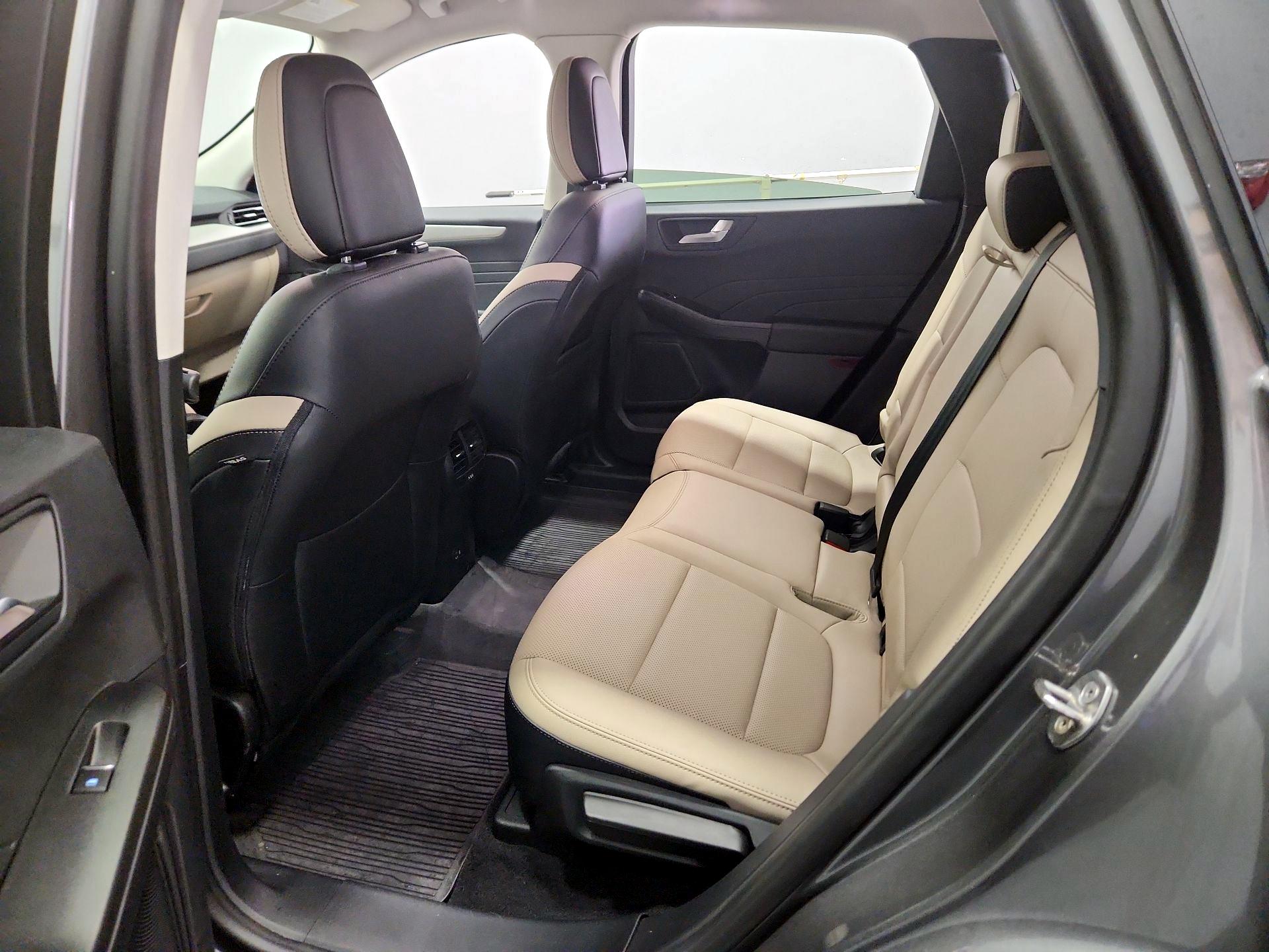 Thumbnail: 2021 Ford Escape - 20