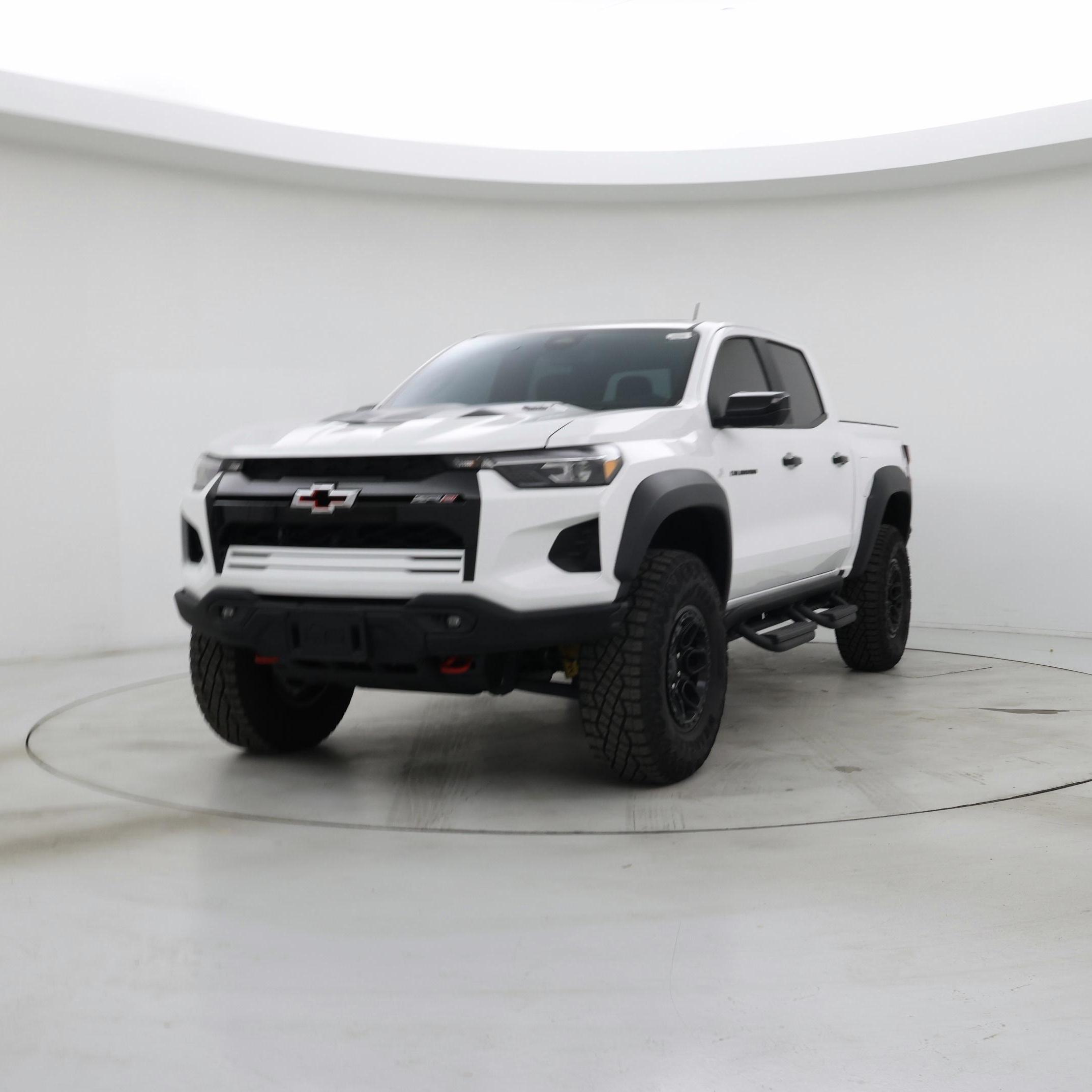 Thumbnail: 2025 Chevrolet Colorado - 4