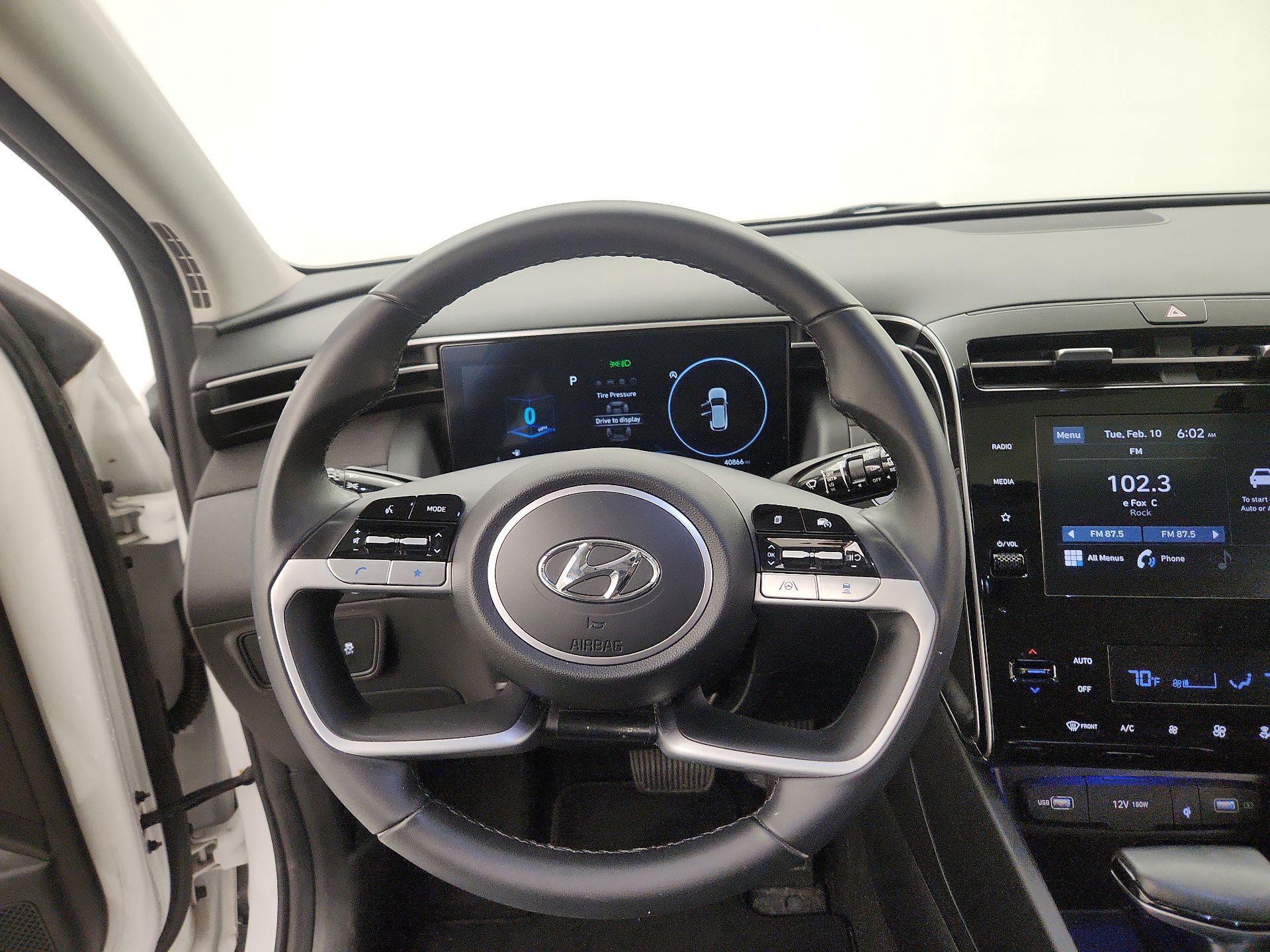 Thumbnail: 2023 Hyundai Tucson - 10