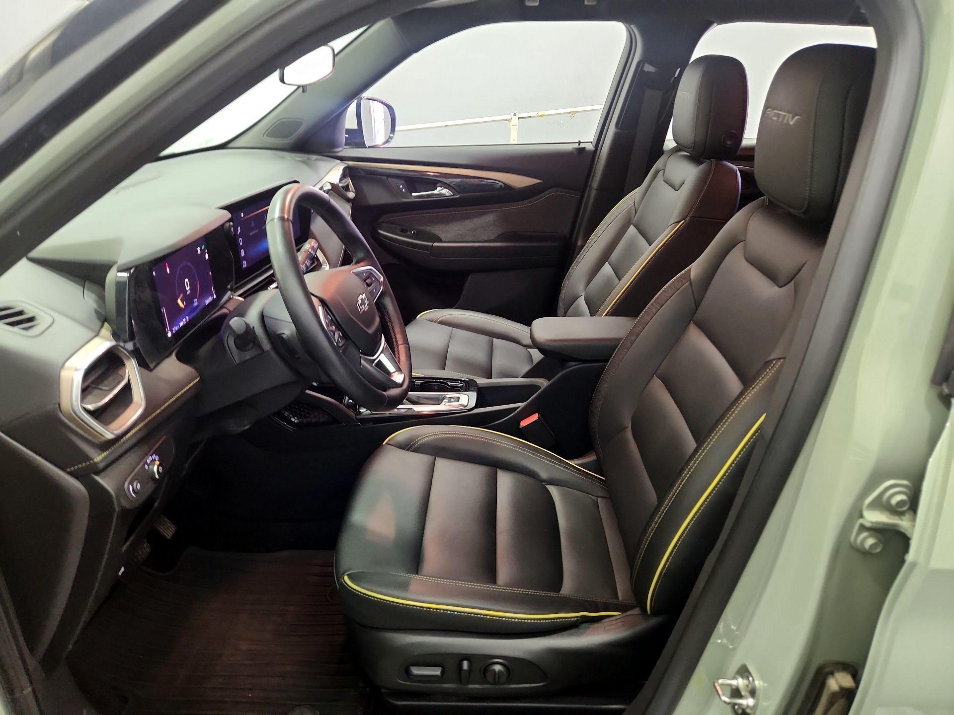 Thumbnail: 2024 Chevrolet TrailBlazer - 11