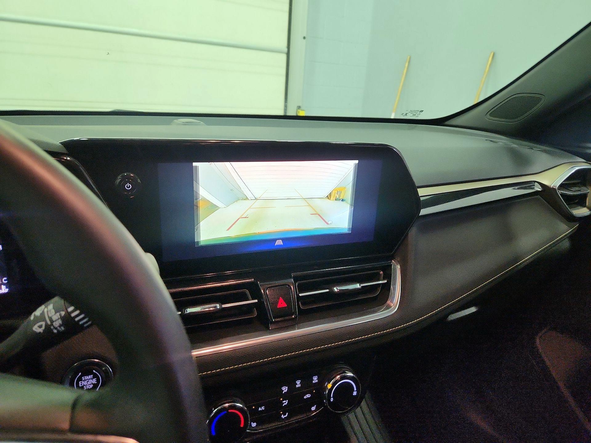 Thumbnail: 2024 Chevrolet TrailBlazer - 14