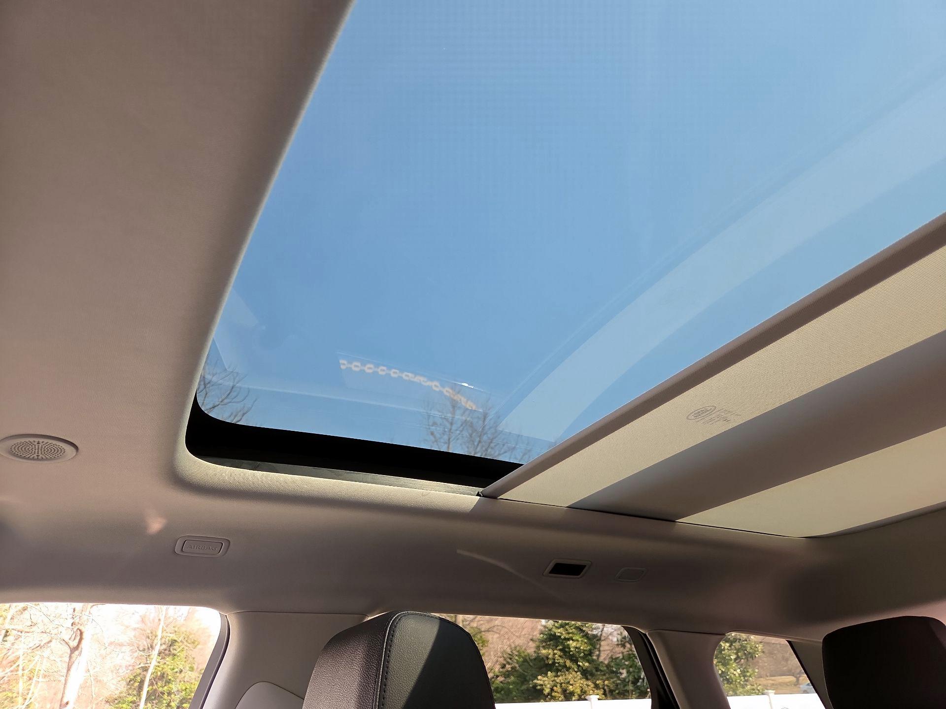 Thumbnail: 2024 Land Rover Range Rover Evoque - 18