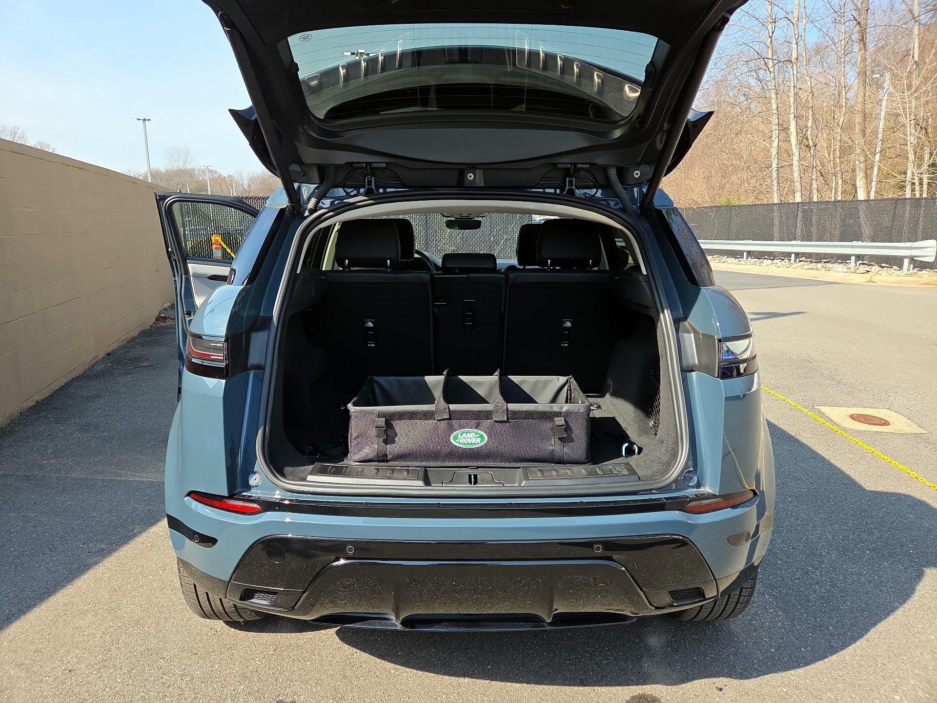 Thumbnail: 2024 Land Rover Range Rover Evoque - 20