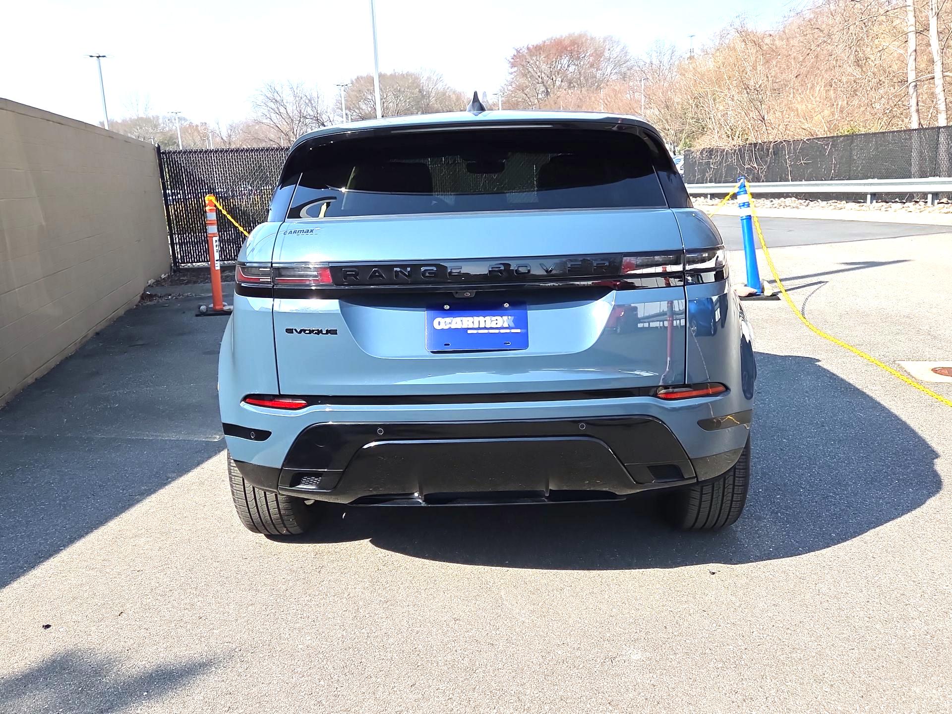 Thumbnail: 2024 Land Rover Range Rover Evoque - 6