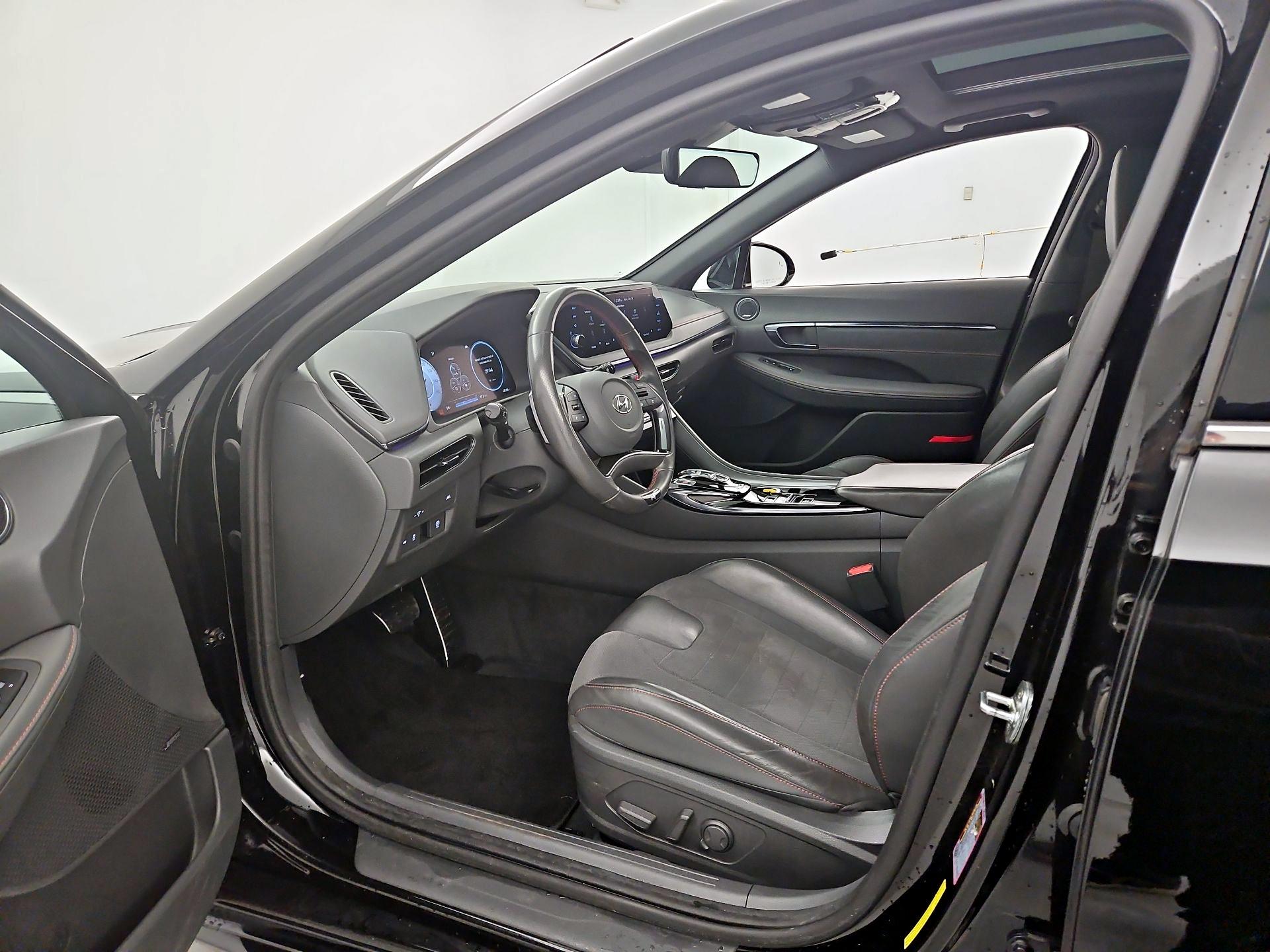 Thumbnail: 2022 Hyundai Sonata - 11