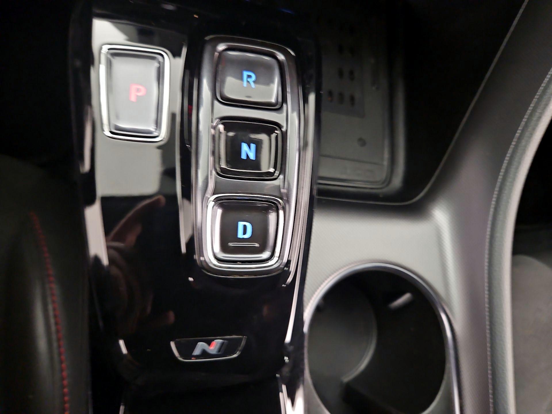 Thumbnail: 2022 Hyundai Sonata - 18