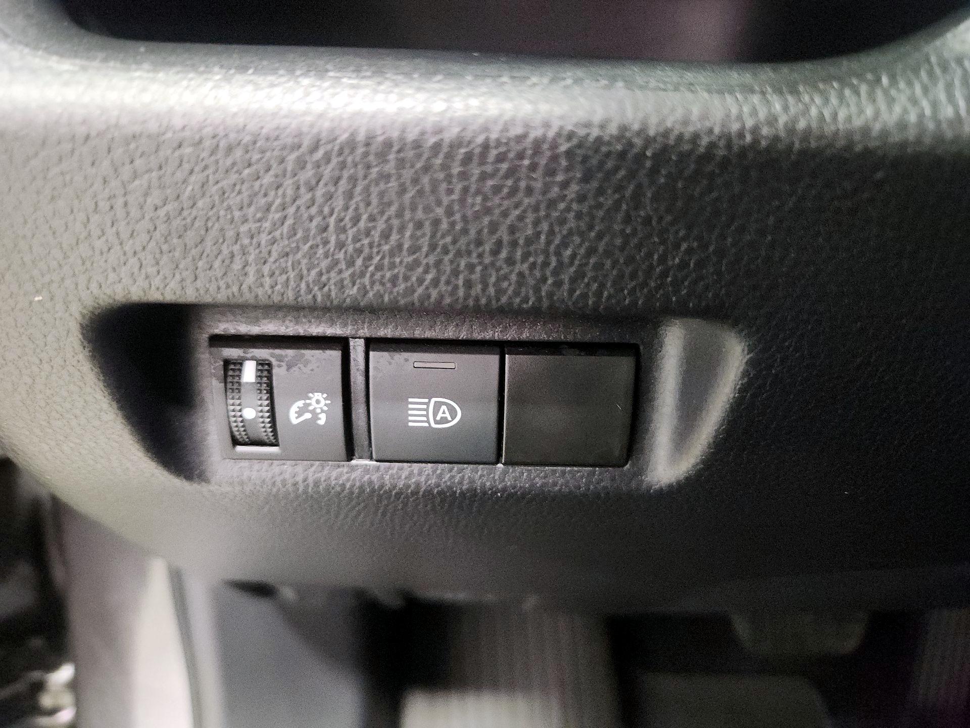 Thumbnail: 2025 Toyota RAV4 - 13