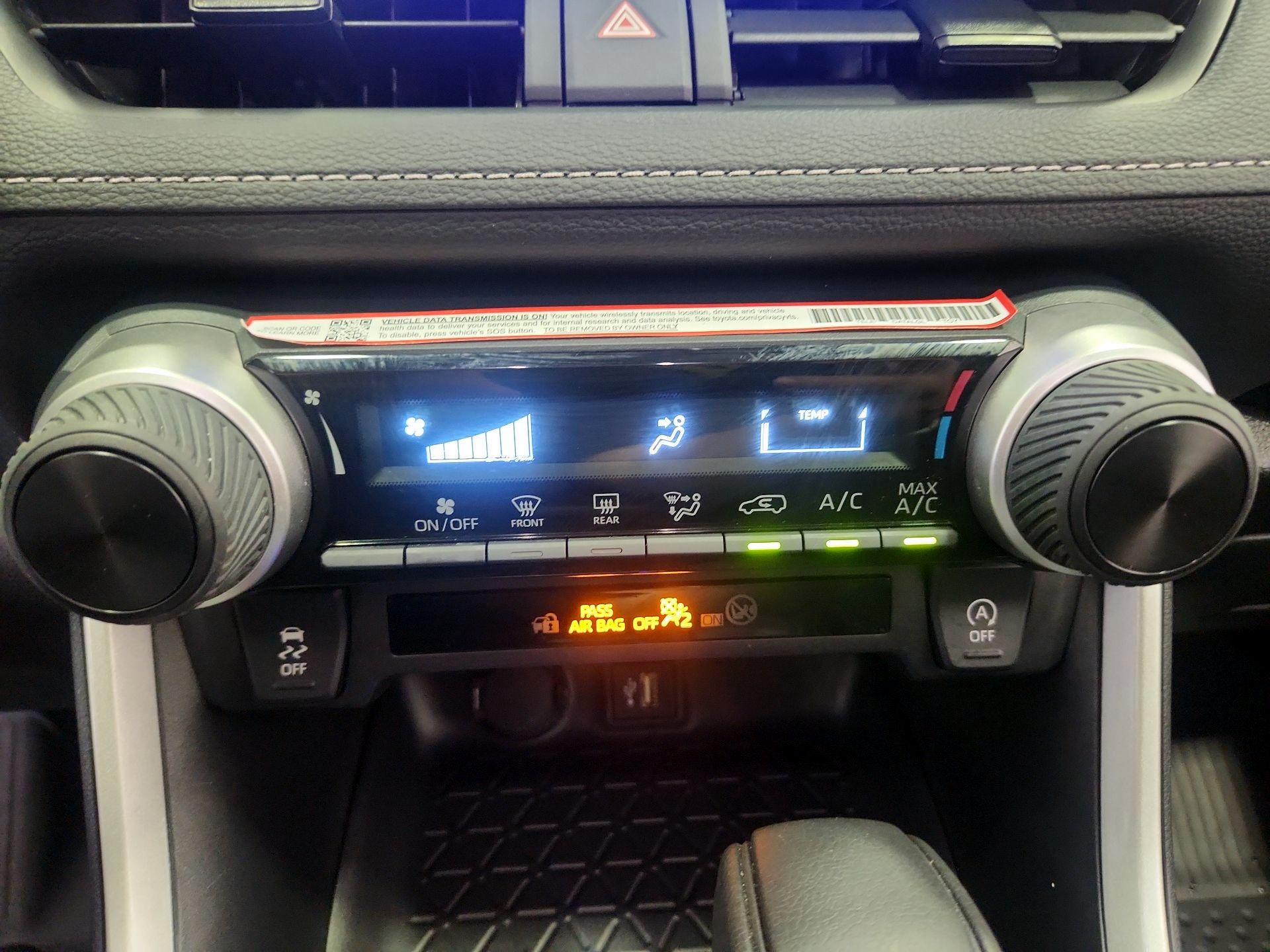 Thumbnail: 2025 Toyota RAV4 - 17