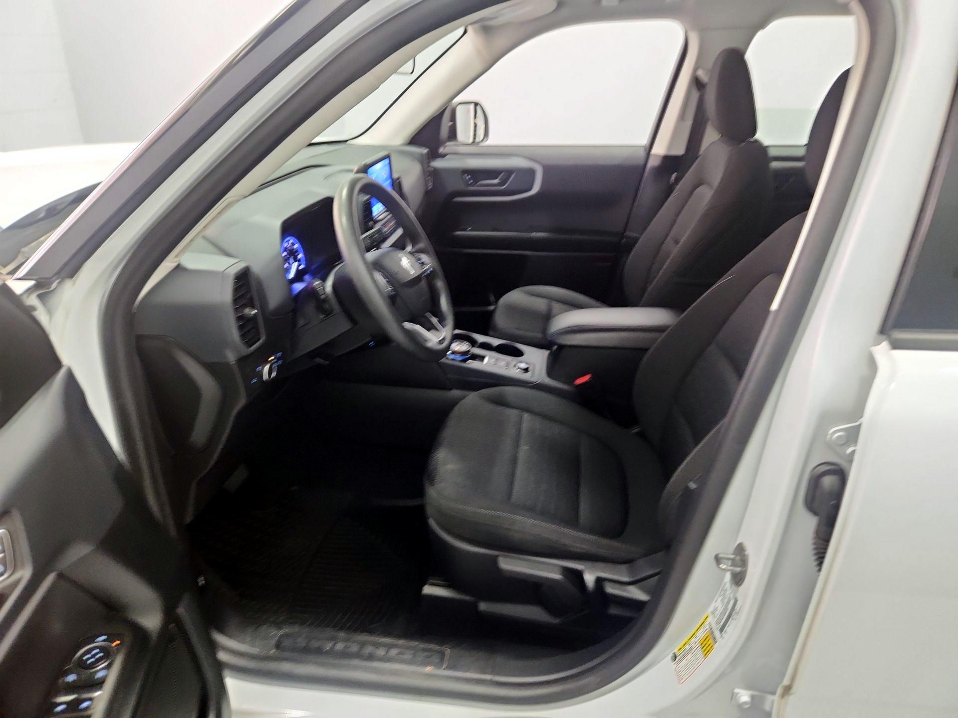 Thumbnail: 2021 Ford Bronco Sport - 11