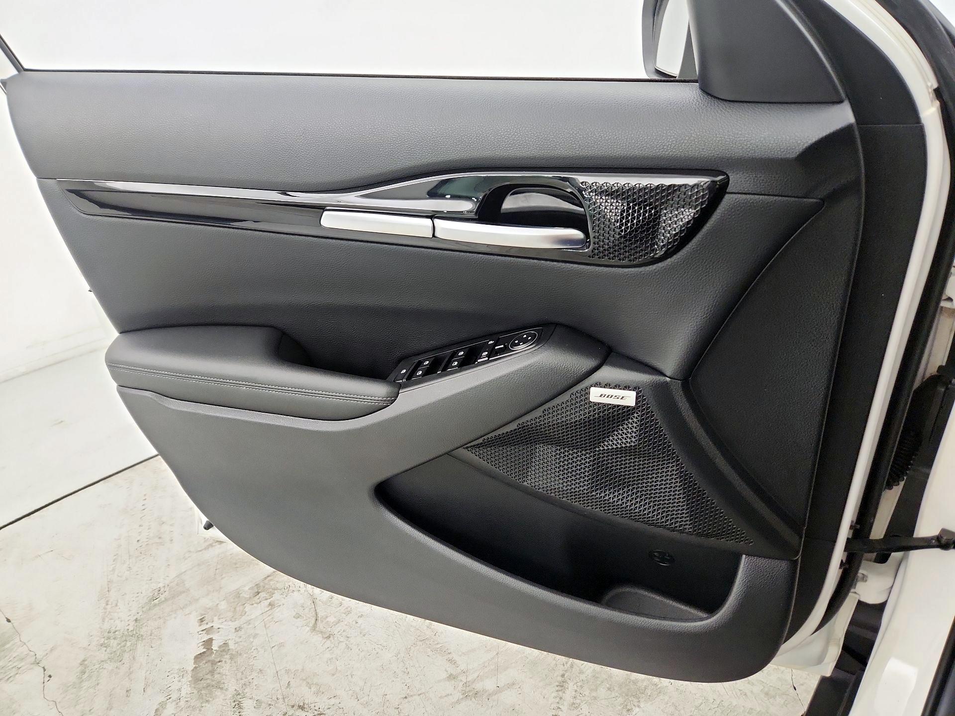 Thumbnail: 2021 Kia Seltos - 12