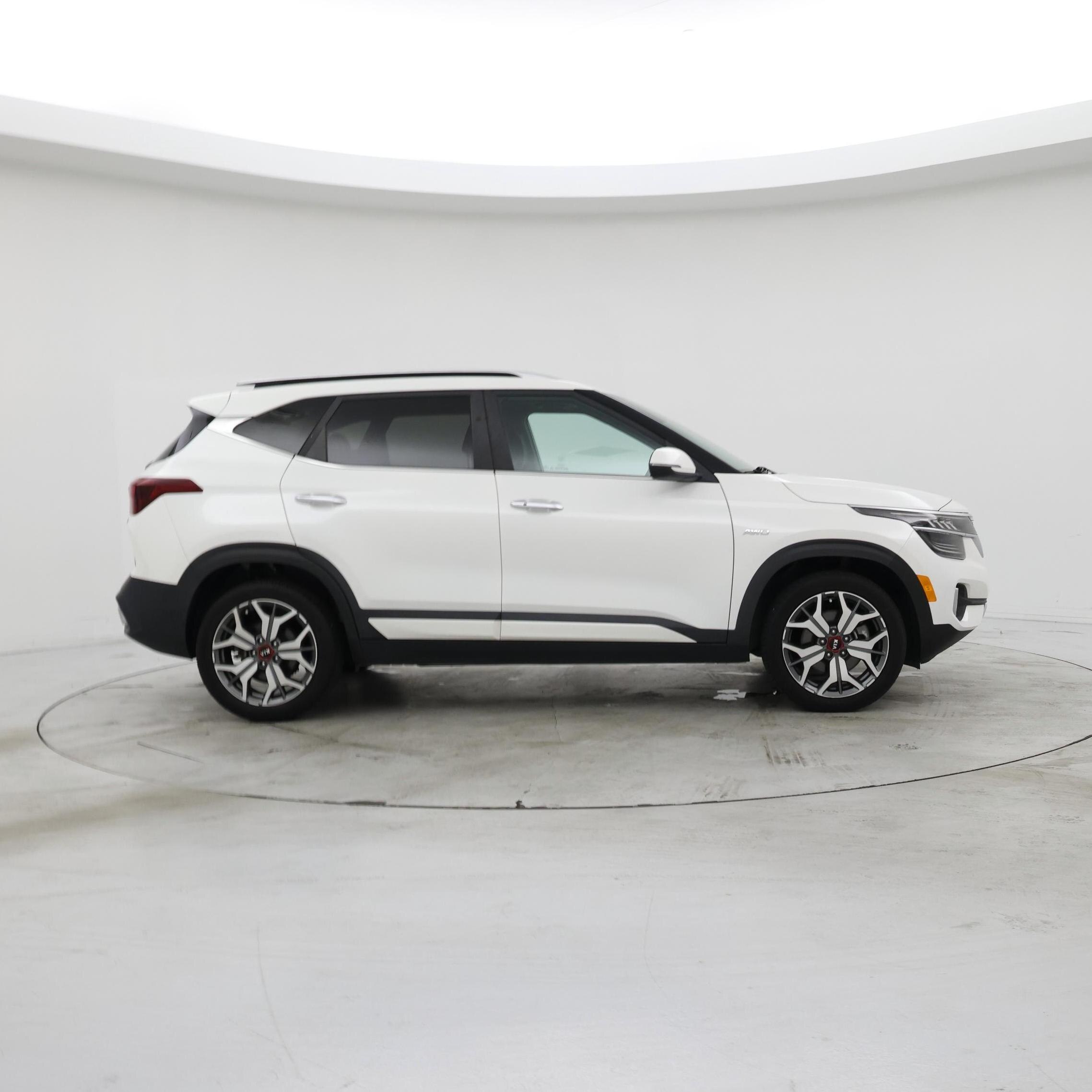 Thumbnail: 2021 Kia Seltos - 7