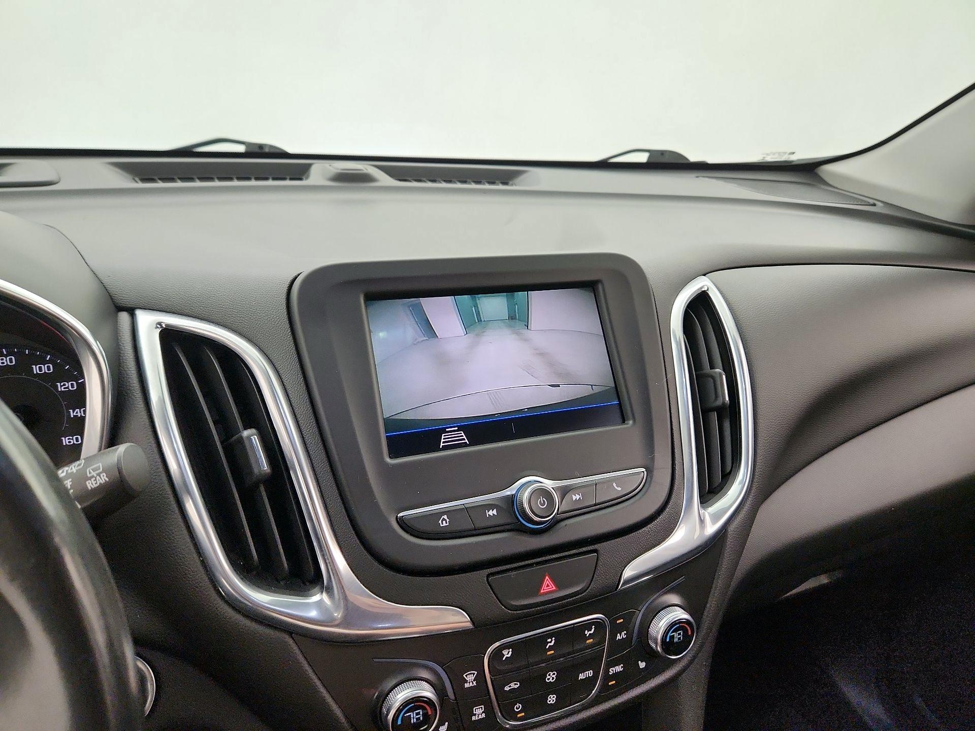 Thumbnail: 2021 Chevrolet Equinox - 14