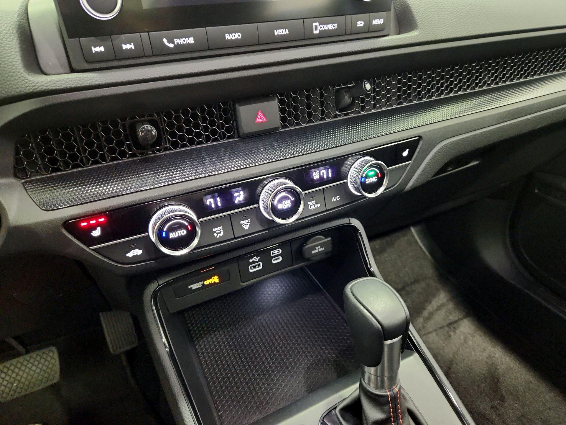 Thumbnail: 2023 Honda CR-V - 16